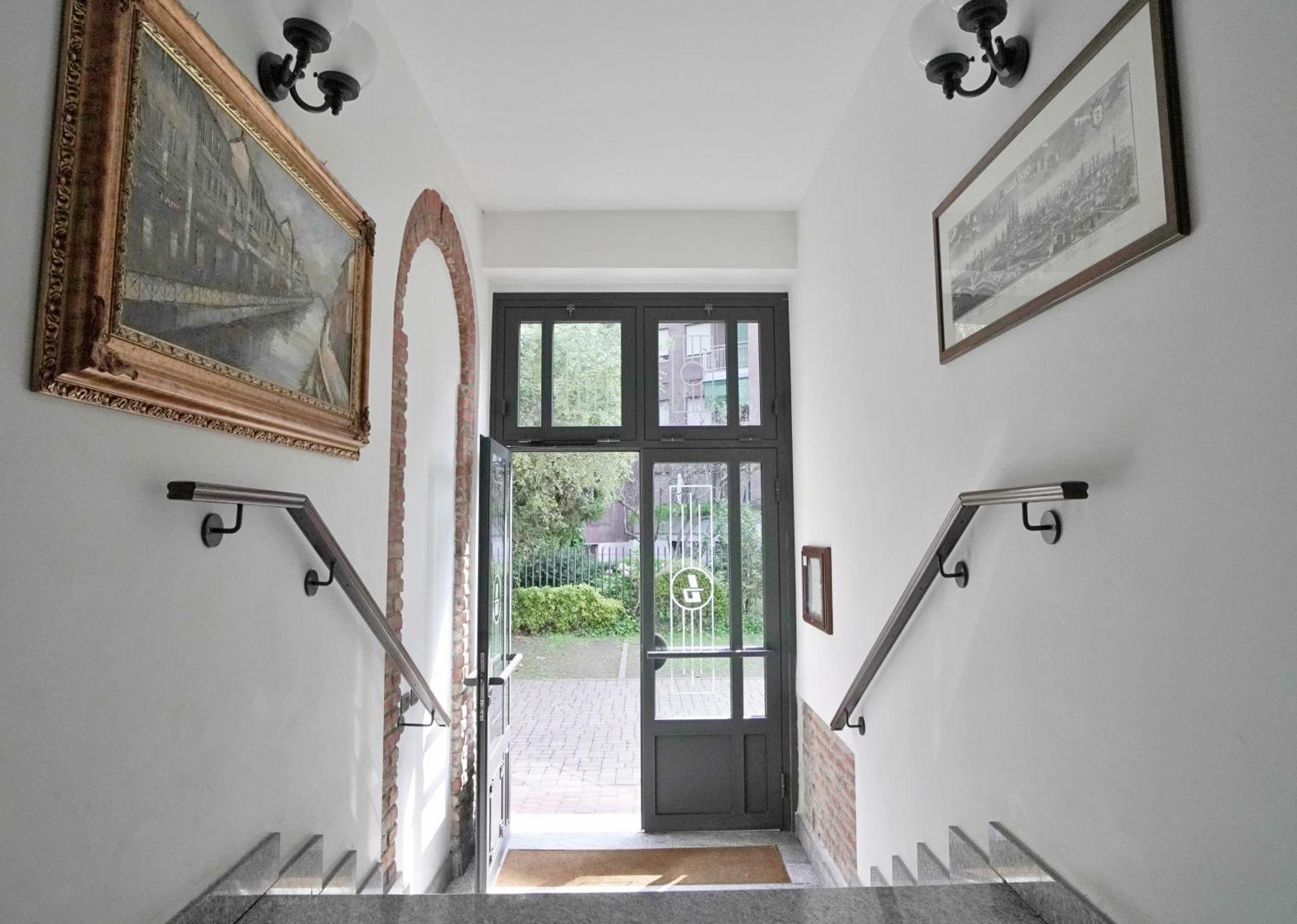 Apartment Best Way Rent - Enchanting On Naviglio Martesana