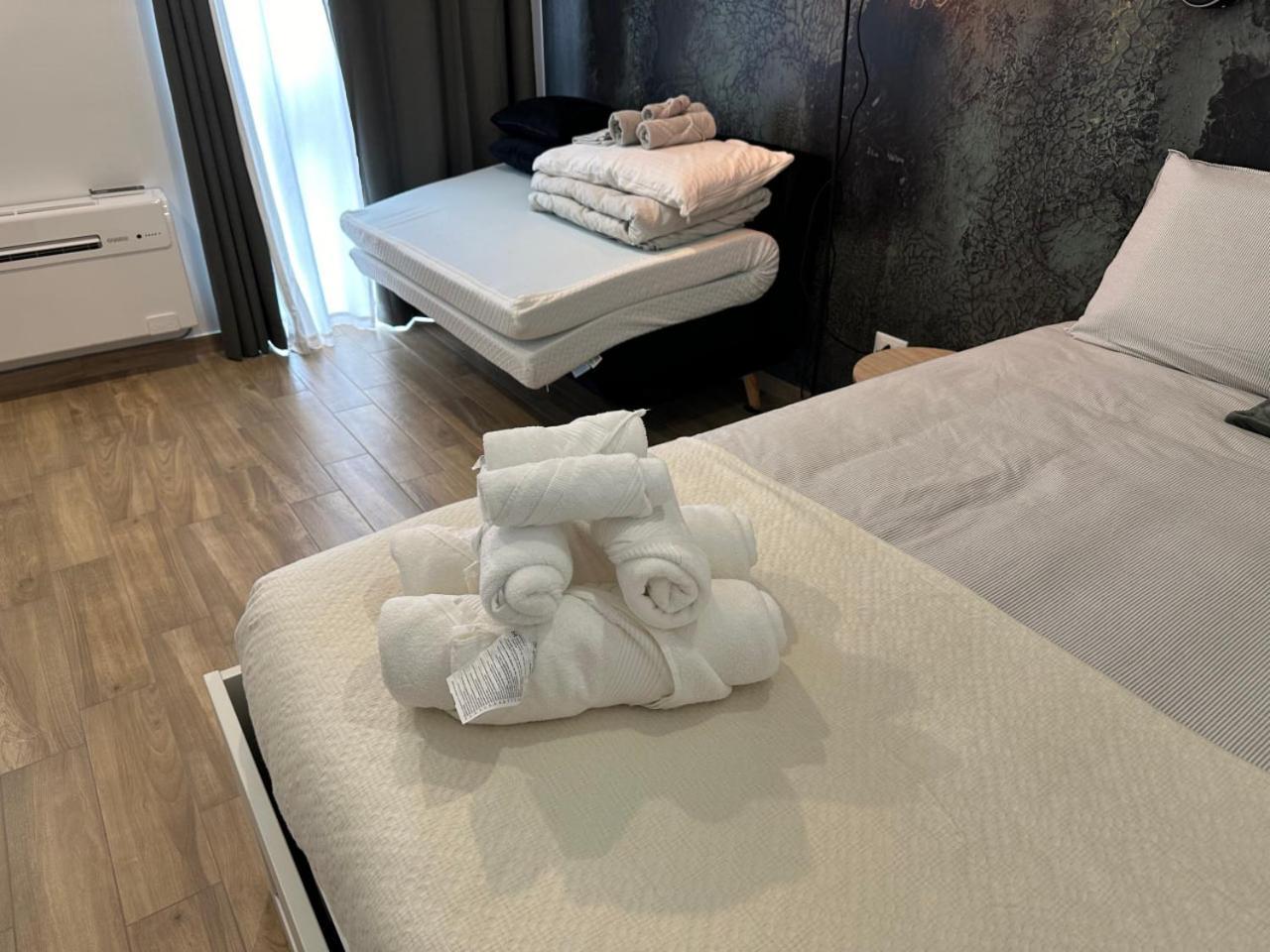 Apartment Repetti Design - 10 Min To Centre & Airport Mailand