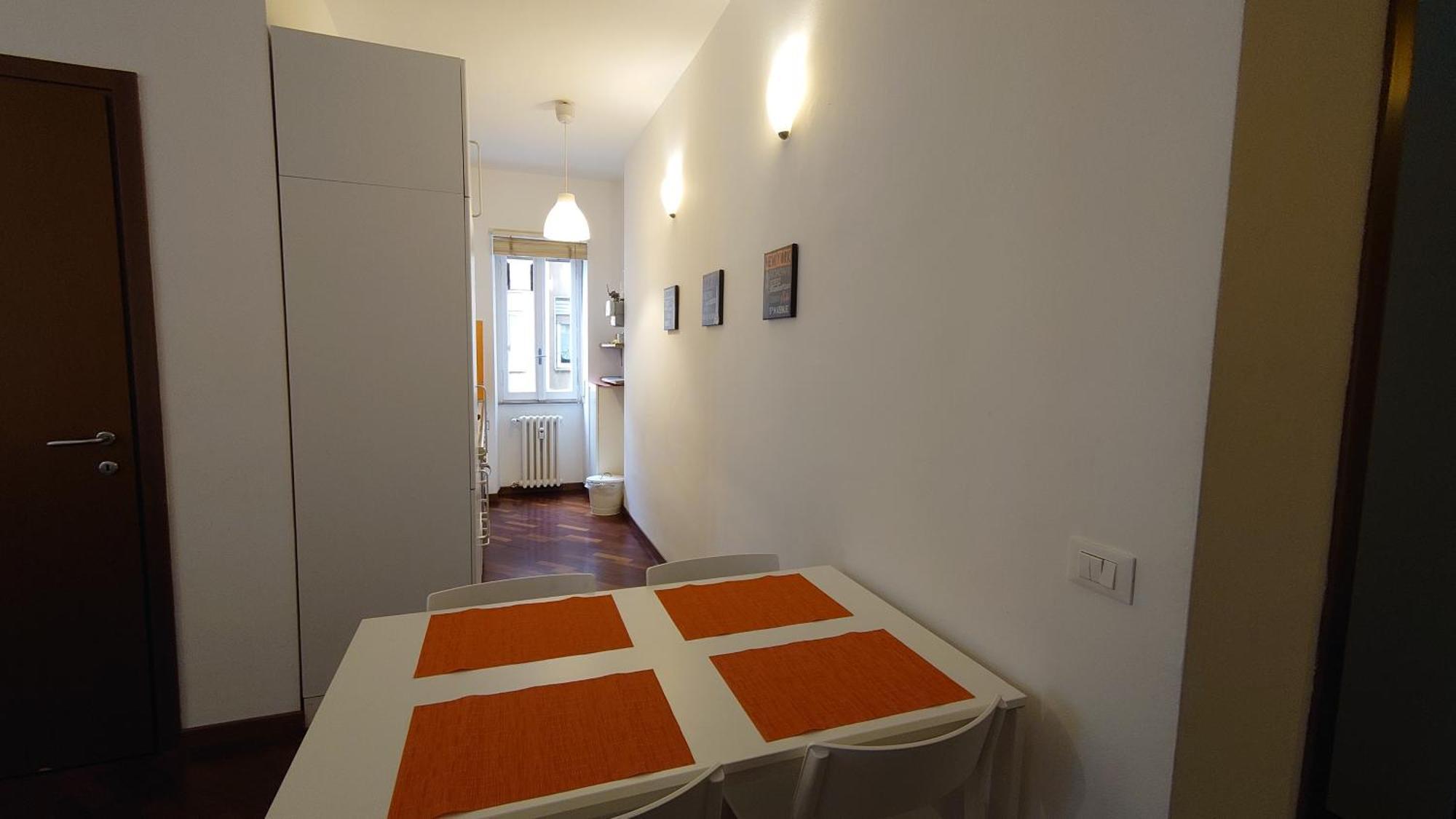 Trilocale Zona Corso Sempione Vicino Metro Mm5 - Losanna Appartamento Milano