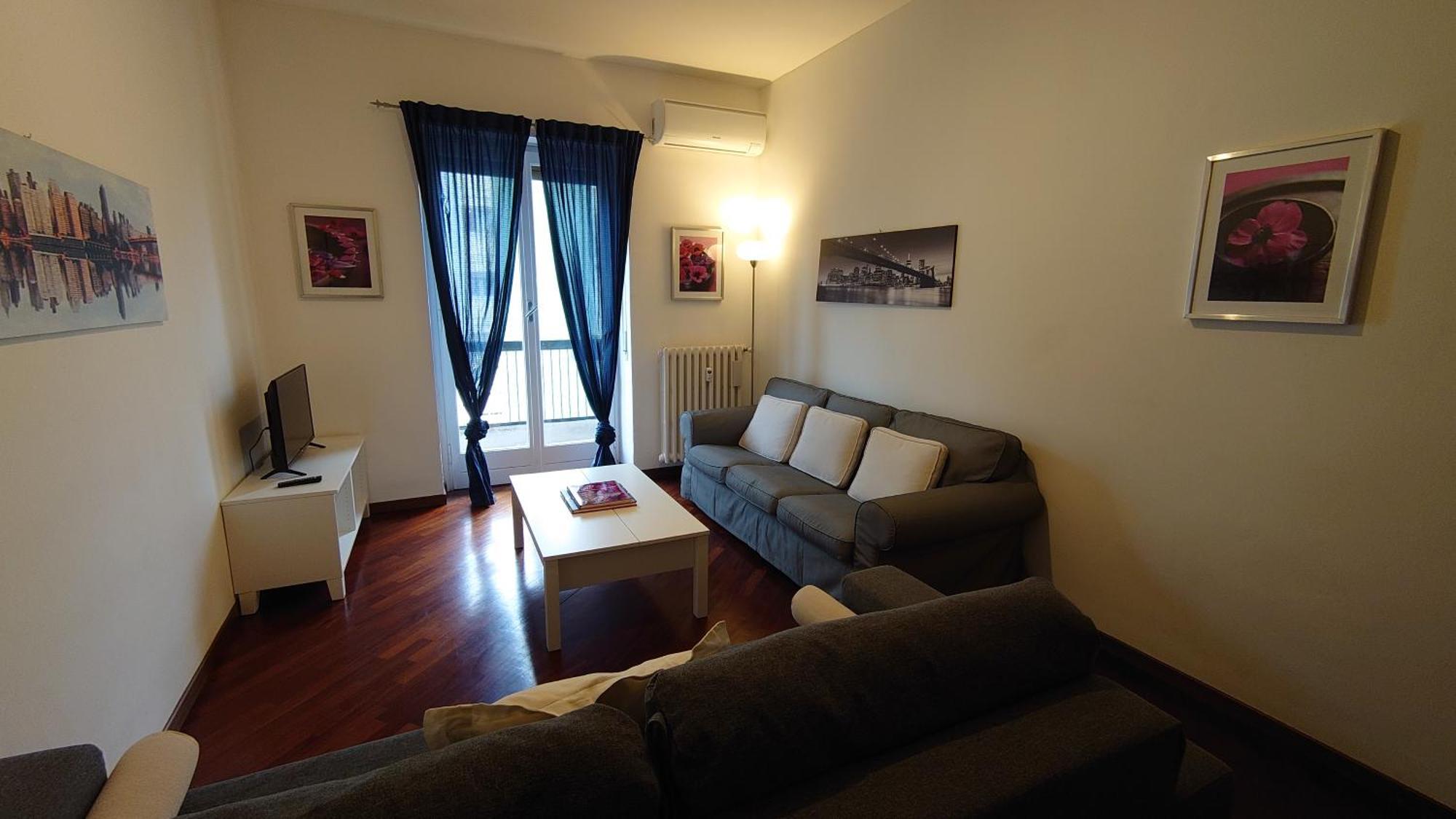 Trilocale Zona Corso Sempione Vicino Metro Mm5 - Losanna Appartamento