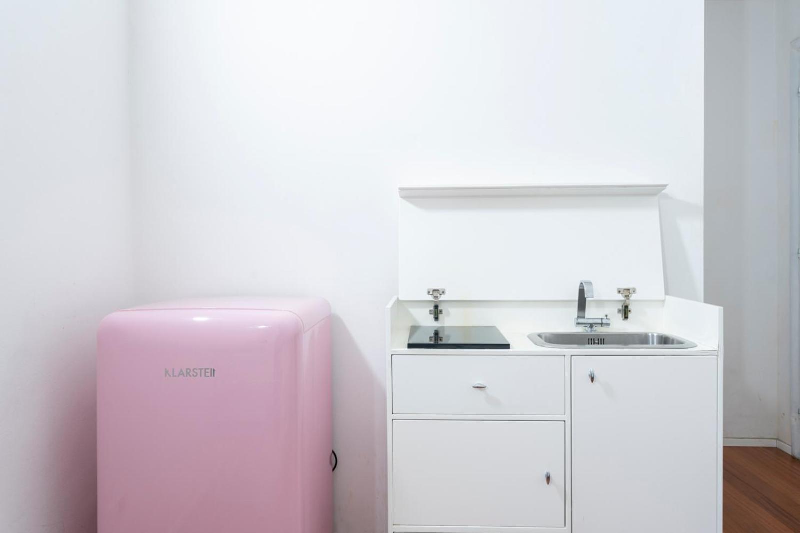 New! Lovely & Friendly In Center C Appartement Milaan