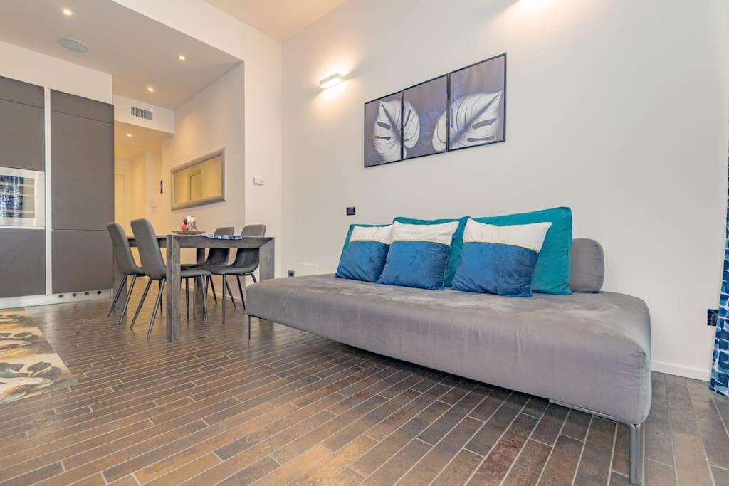 Apartment Lovely - Corso Mailand