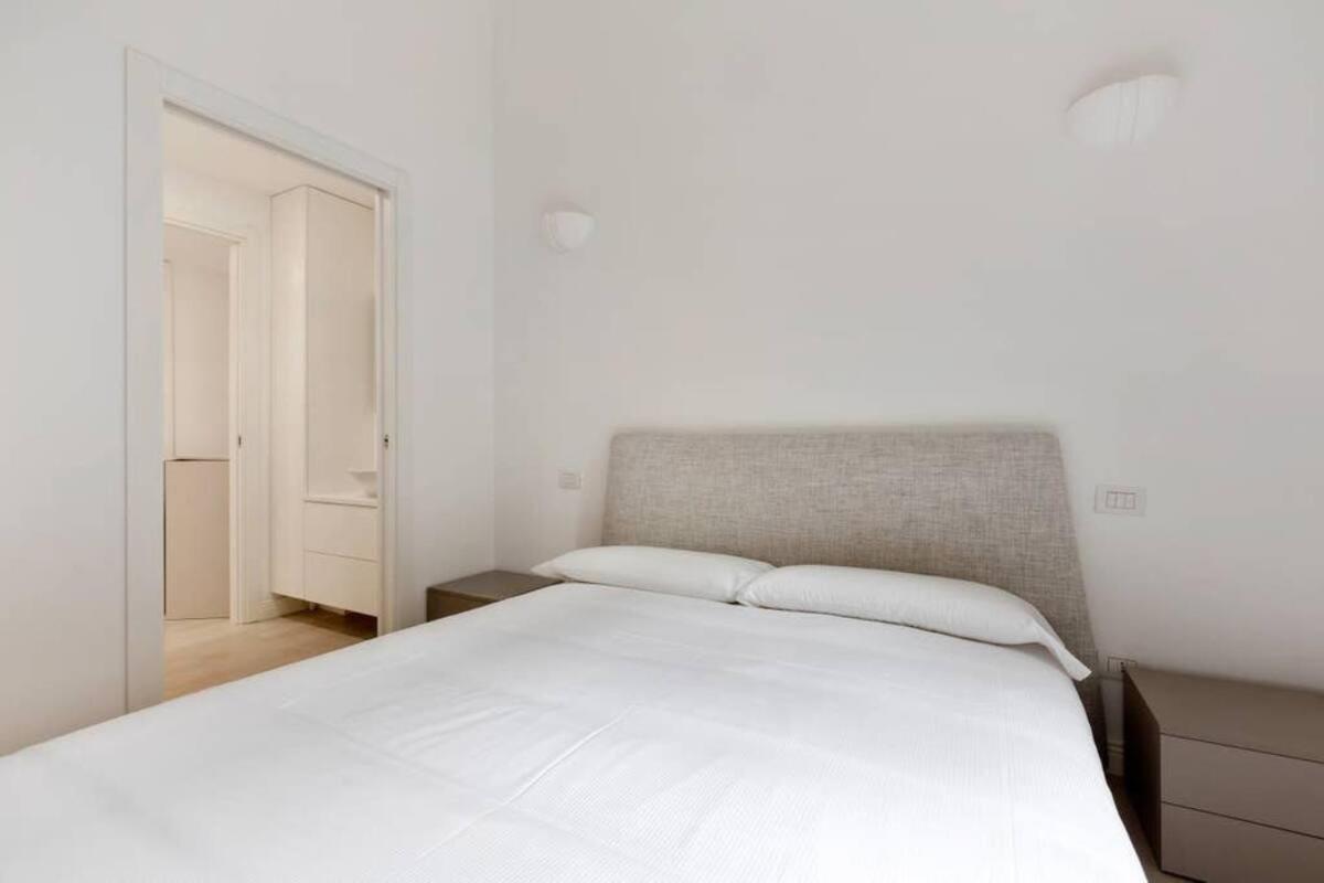 Luxury Duplex Corso Magenta 3pax-wifi Leilighet