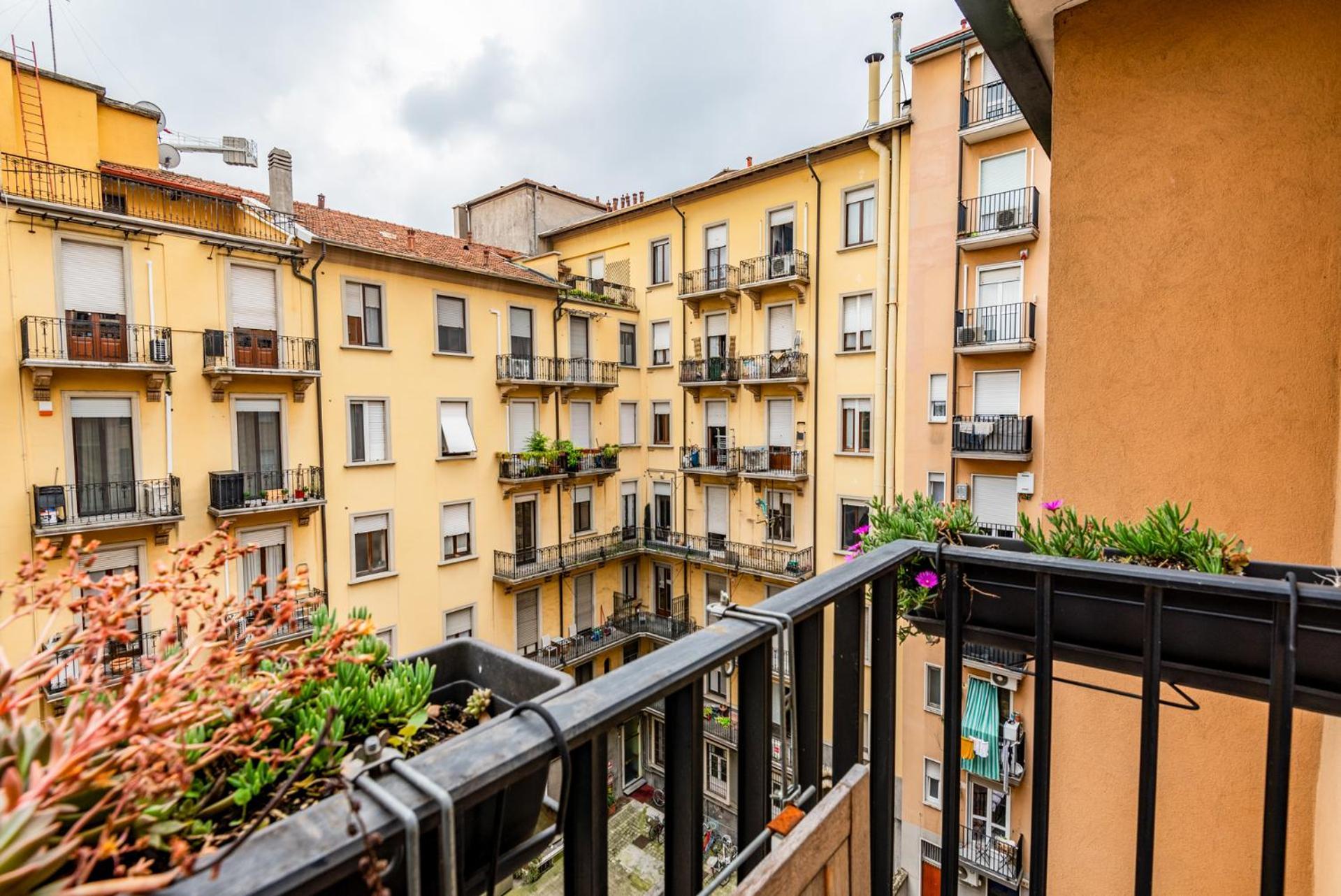Brand New 2pax Wifi - Via Denti * Milano