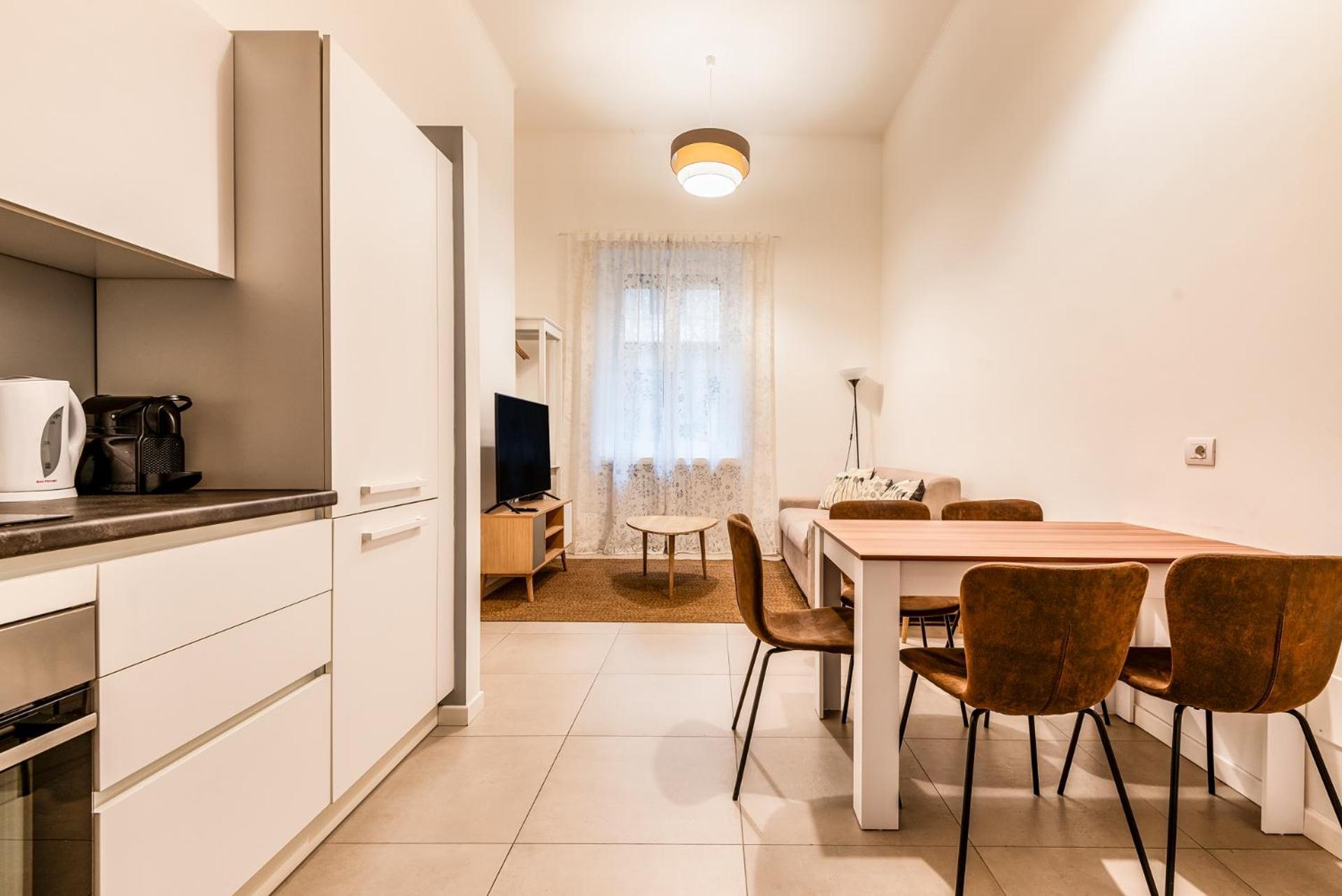Apartment Brand New 5 Pax Wifi Corso Sempione Milan