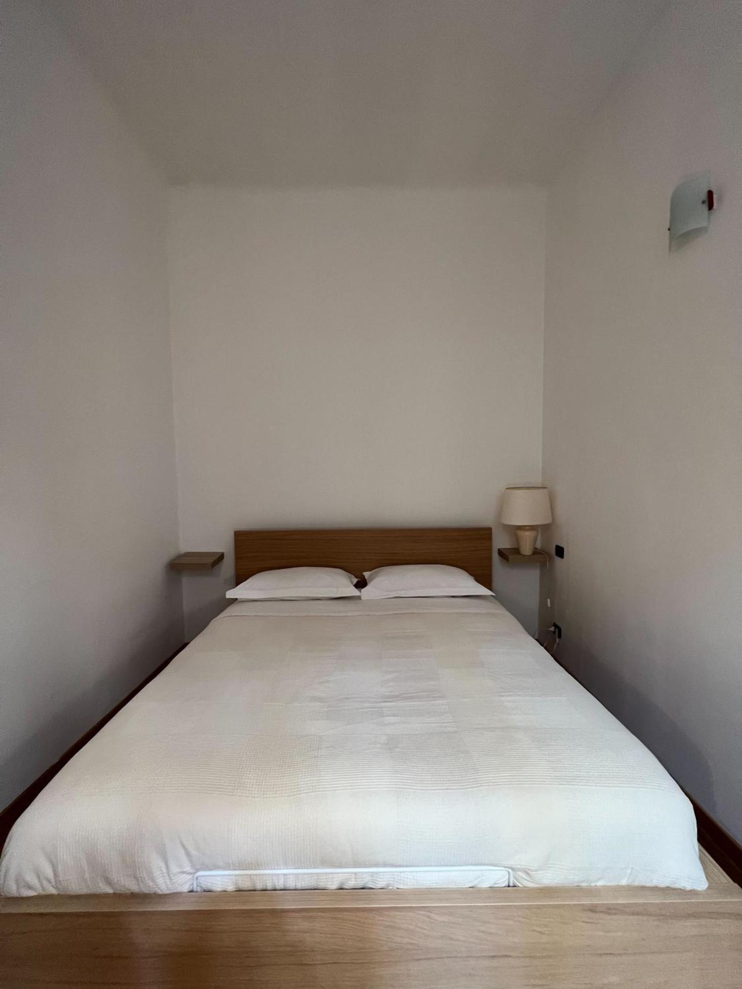 Accomodo Mib60 Bilocale Navigli * Milano