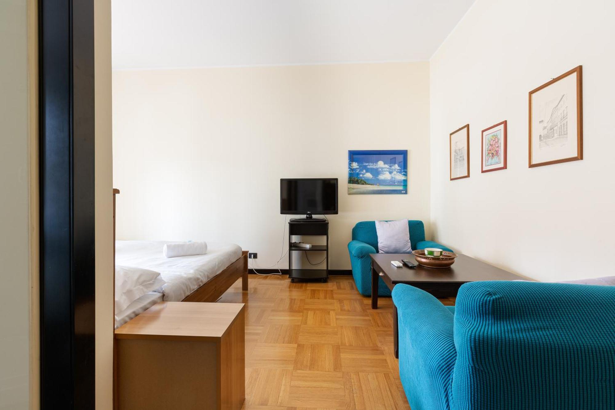 Appartement Forlanini - Functional With Balcony!