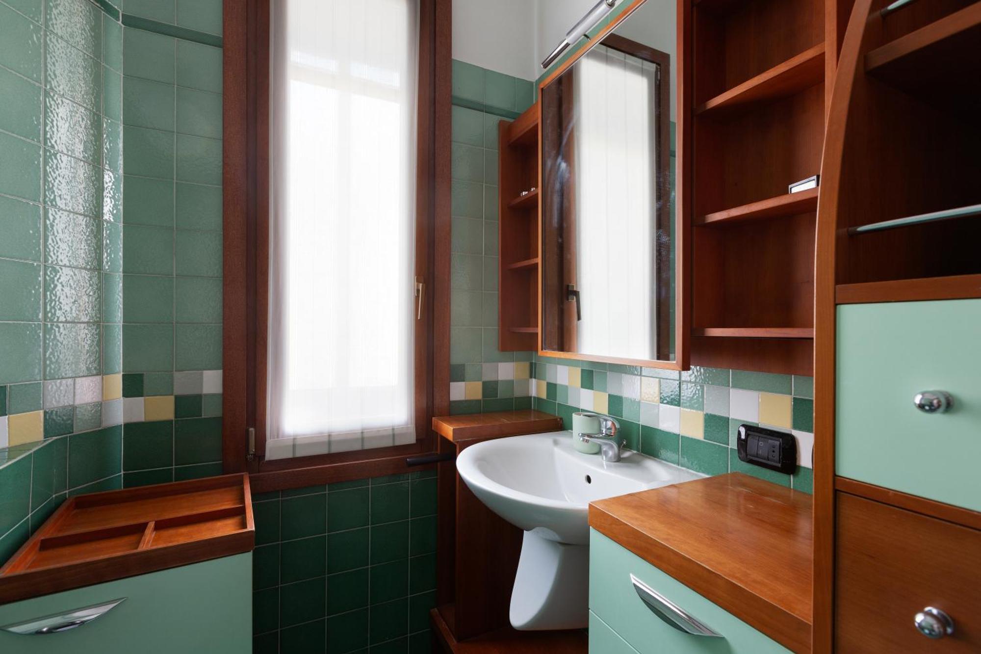 Sondrio M3 - Spacious With Balcony! Appartamento Milano