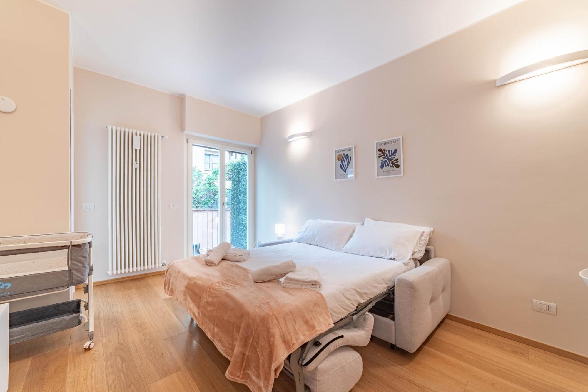 500 M From Corso Sempione, Close To Metro M5 * Milaan