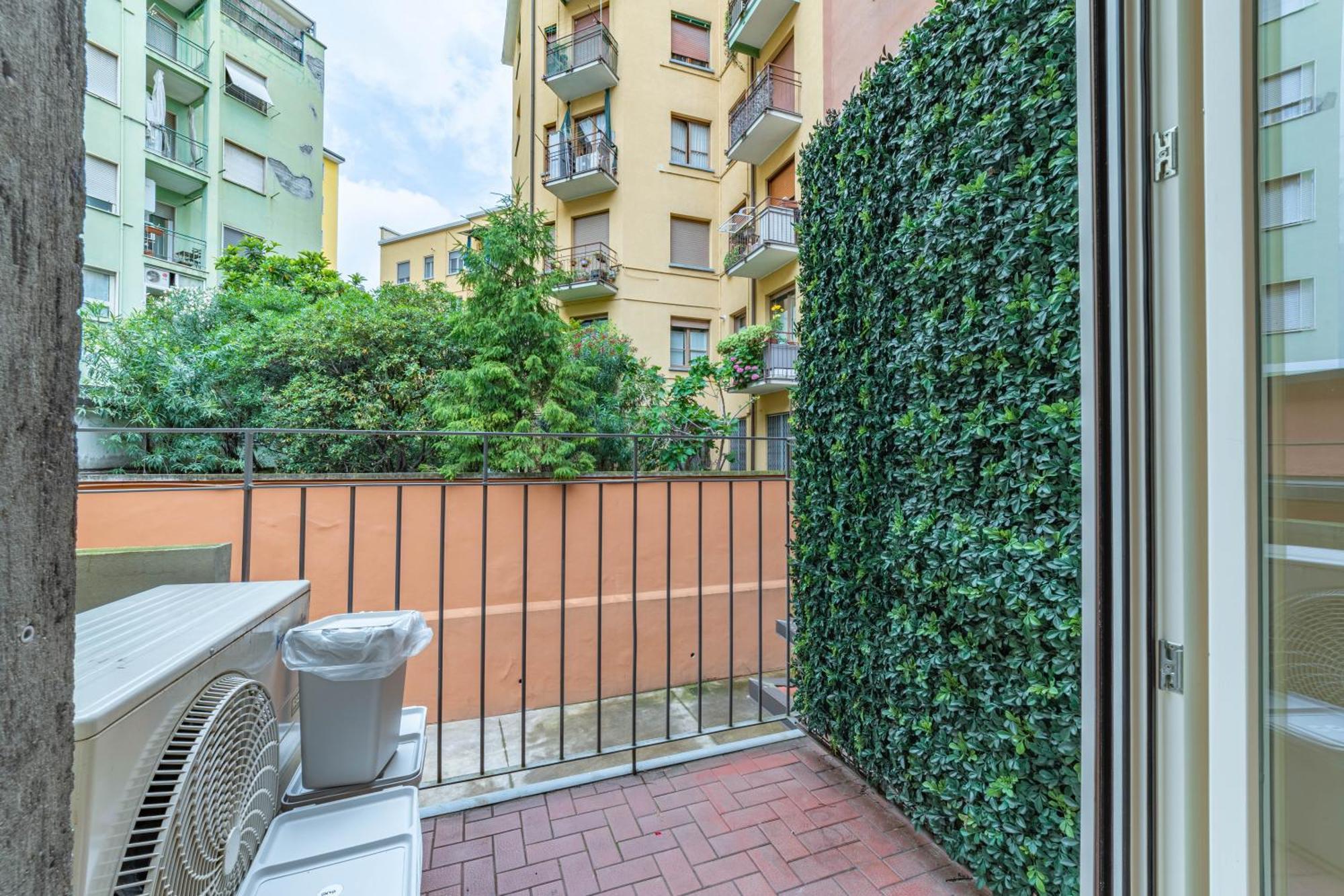 500 M From Corso Sempione, Close To Metro M5 Appartement Milaan
