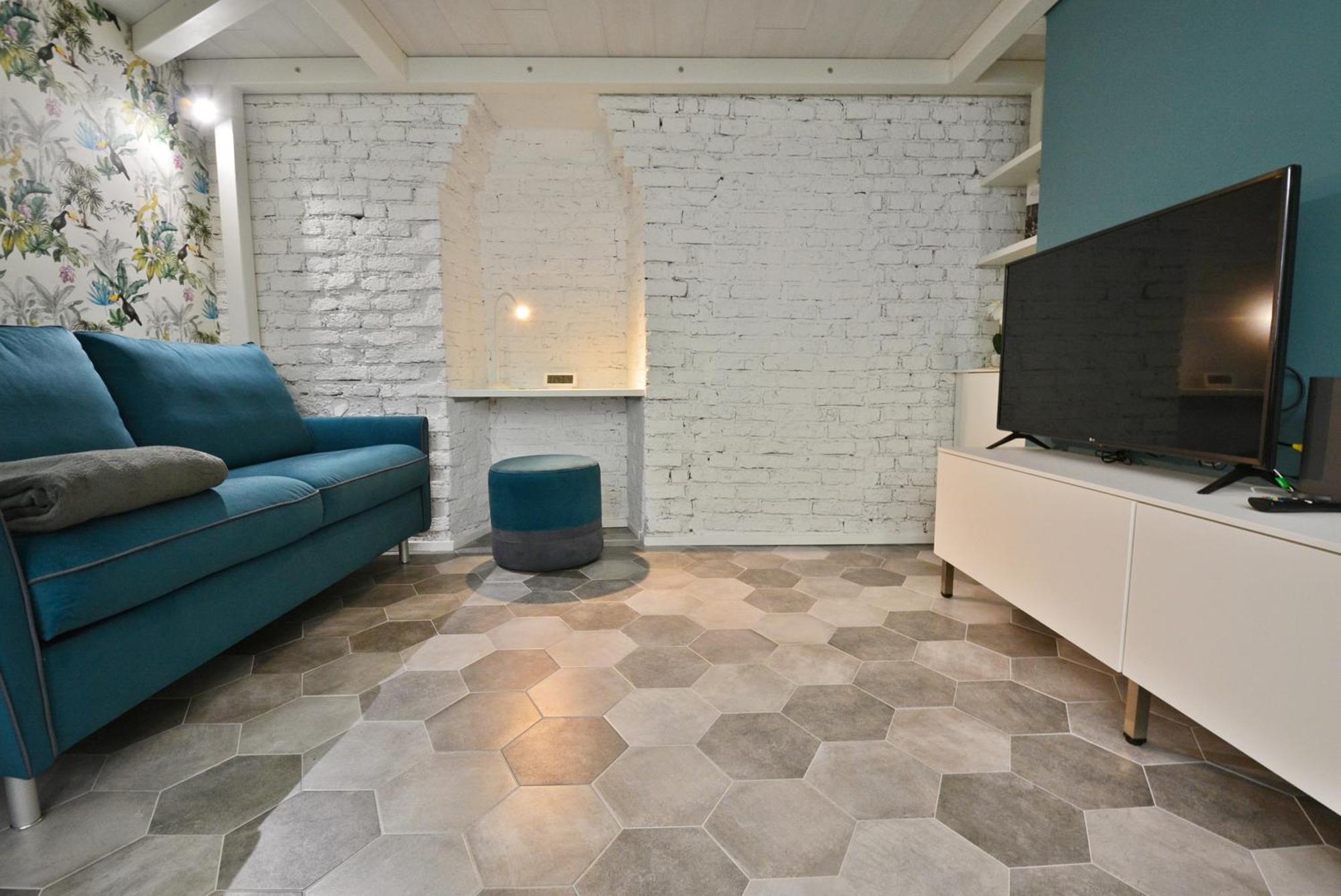 Lombardini 1 * Milano