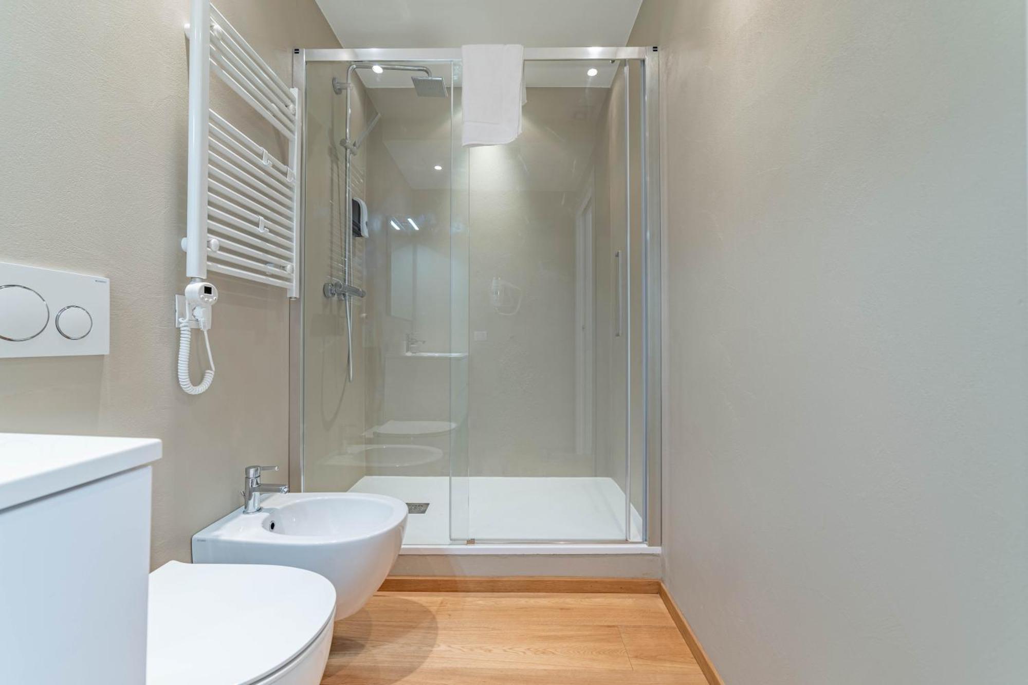 500 M From Corso Sempione, Close To Metro M5 Appartement Milaan