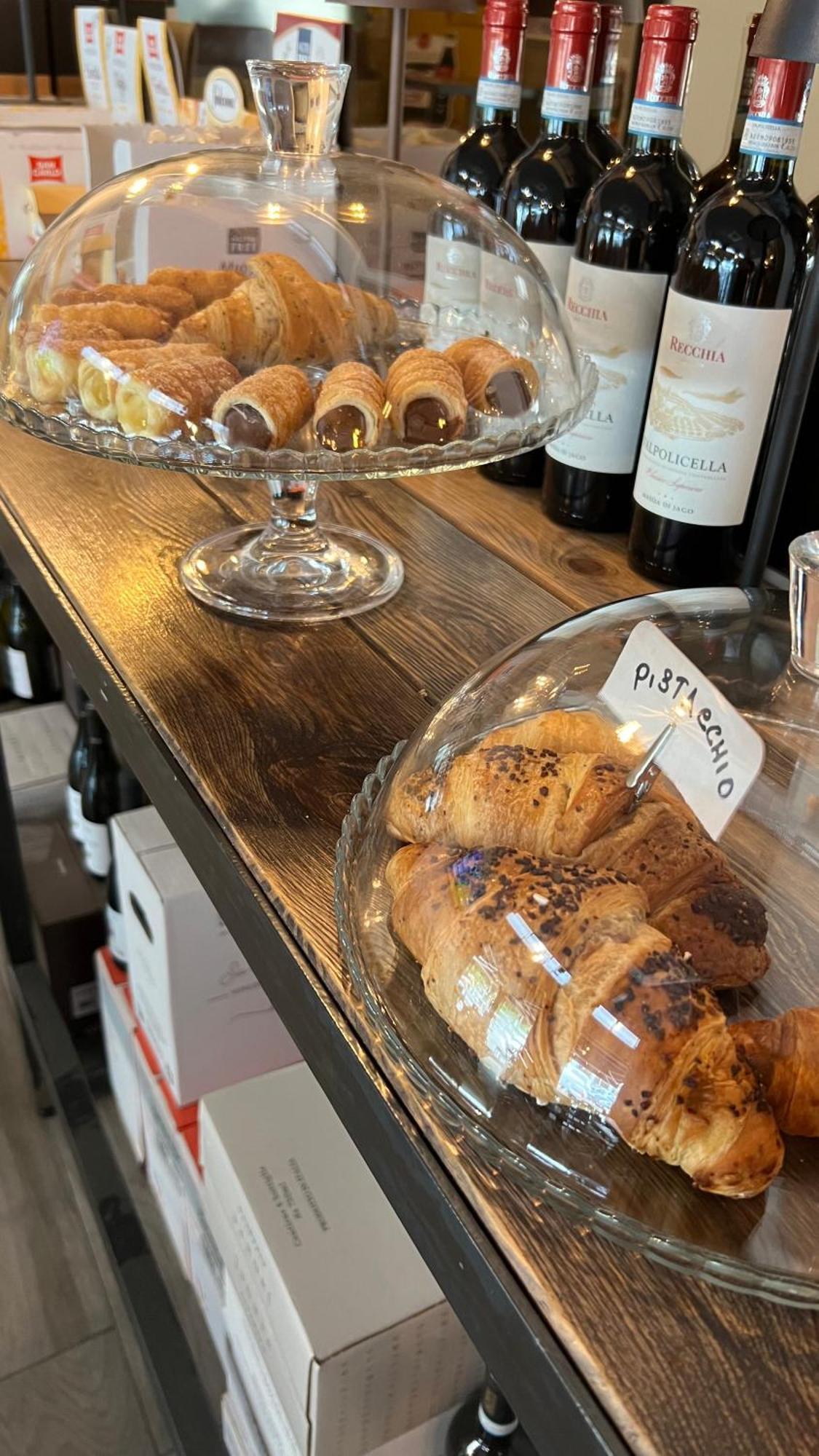 Rafael - 10 Min From Linate Airport, Centrale Fs, Ospedale San Raffaele Leilighet