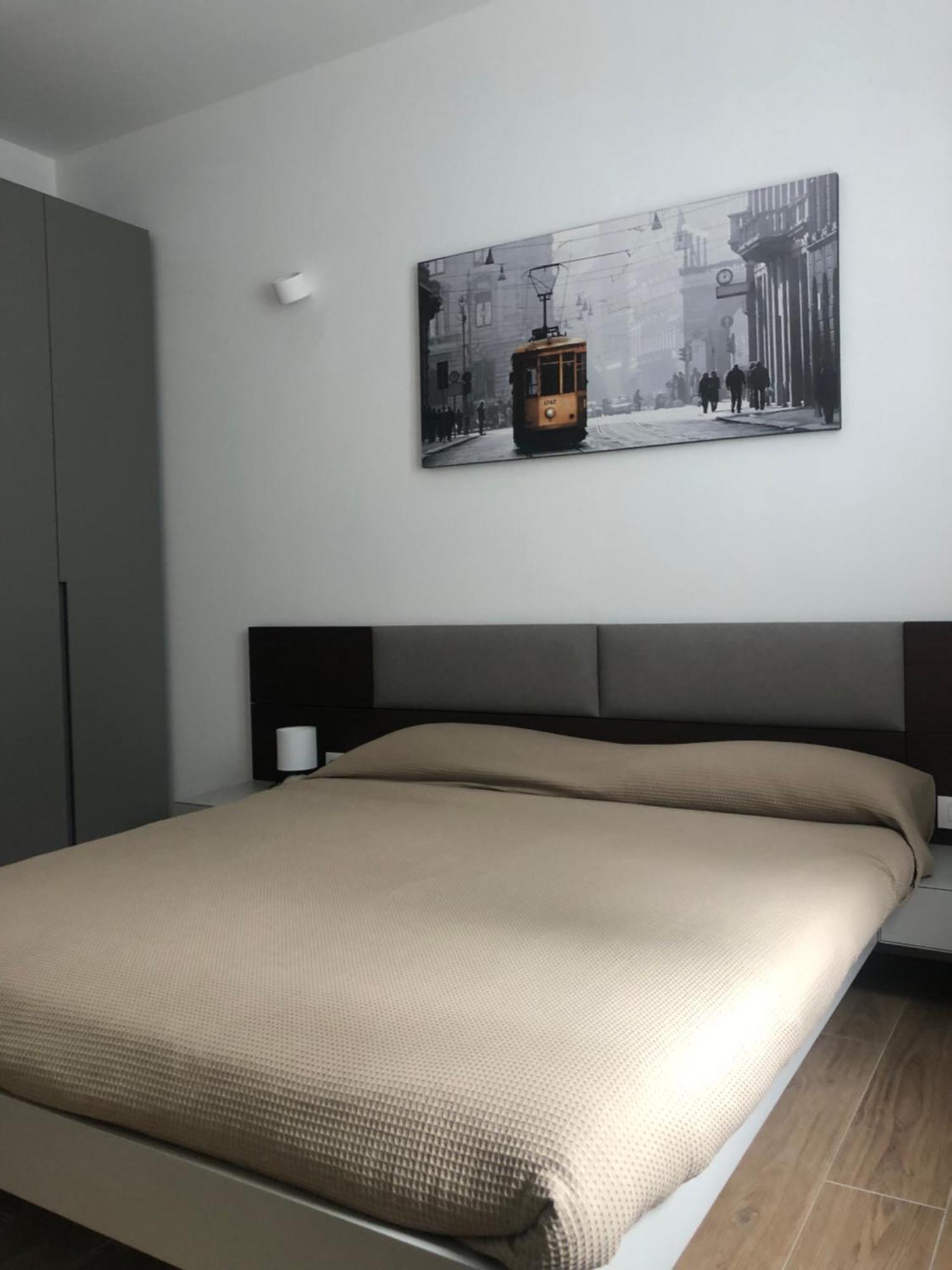 Missori Rose Garden View Apartment Milan