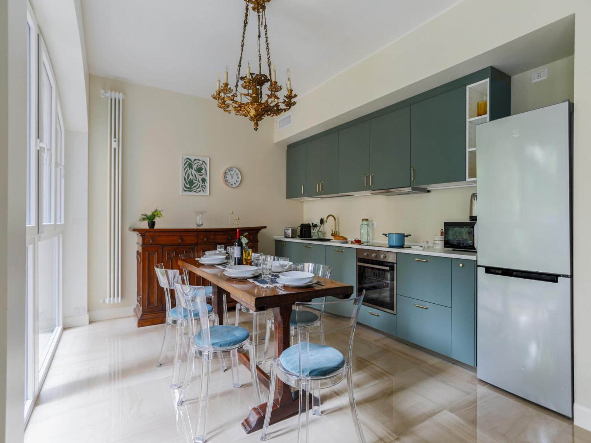 The Rent - Charming In Pagano *