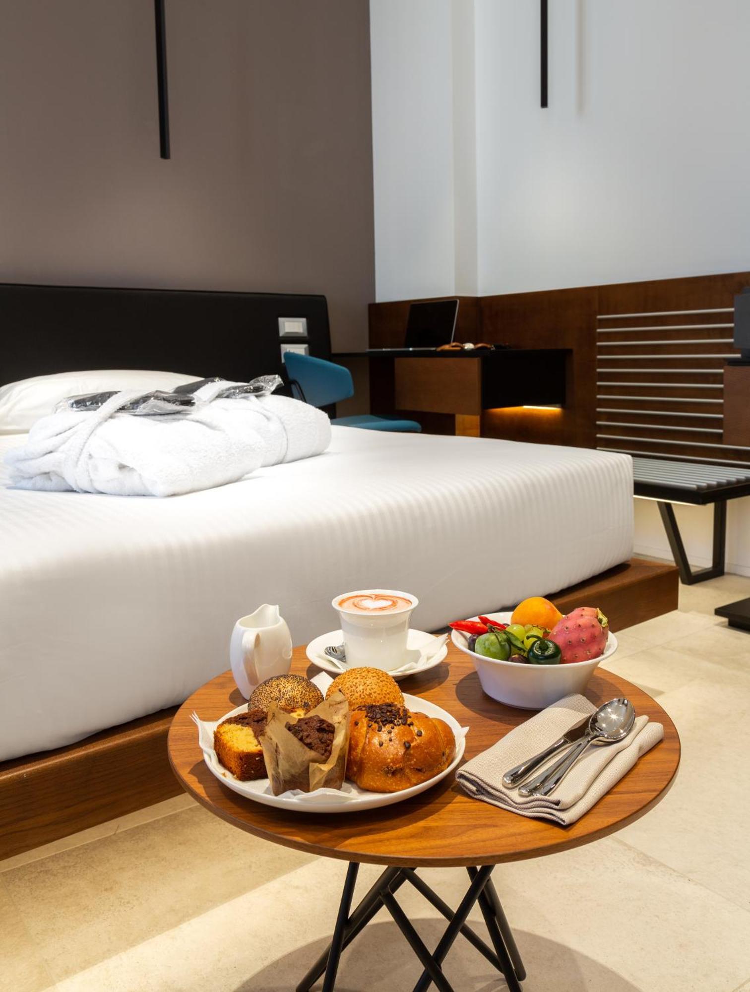 The Corner Duomo Hotel 4*