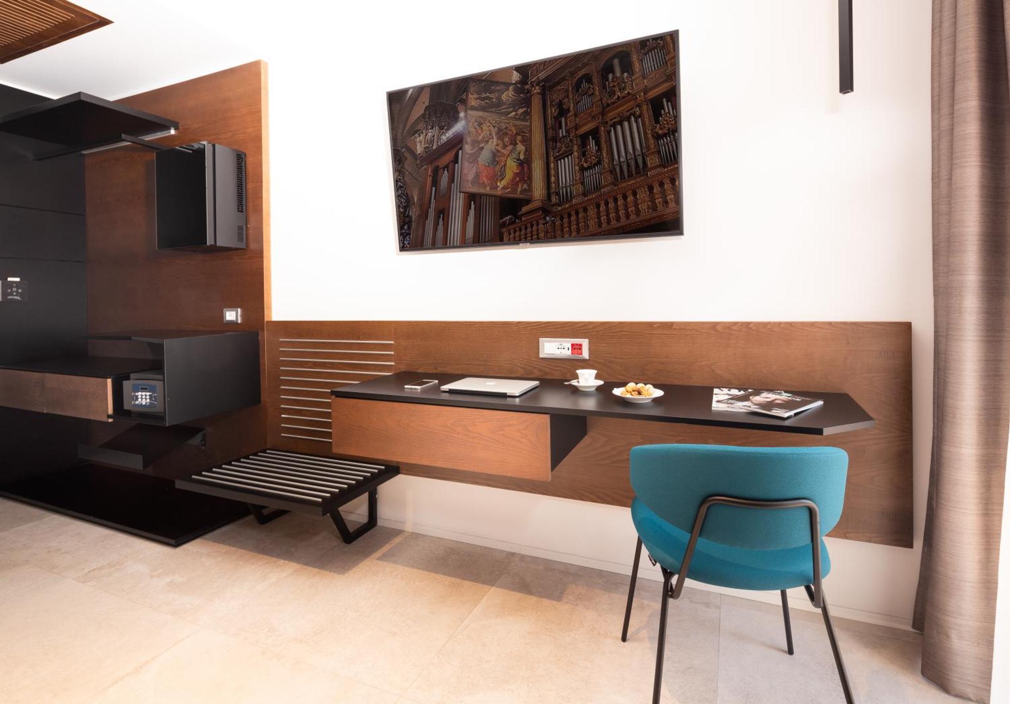 Hotell The Corner Duomo