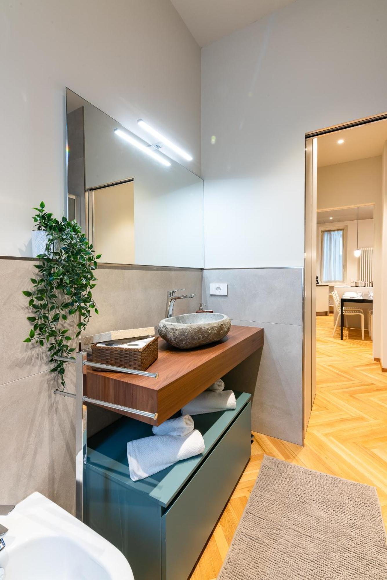 Leilighet Elegant Design Apartmentduomo-naviglia/c E Wi-fi Milano