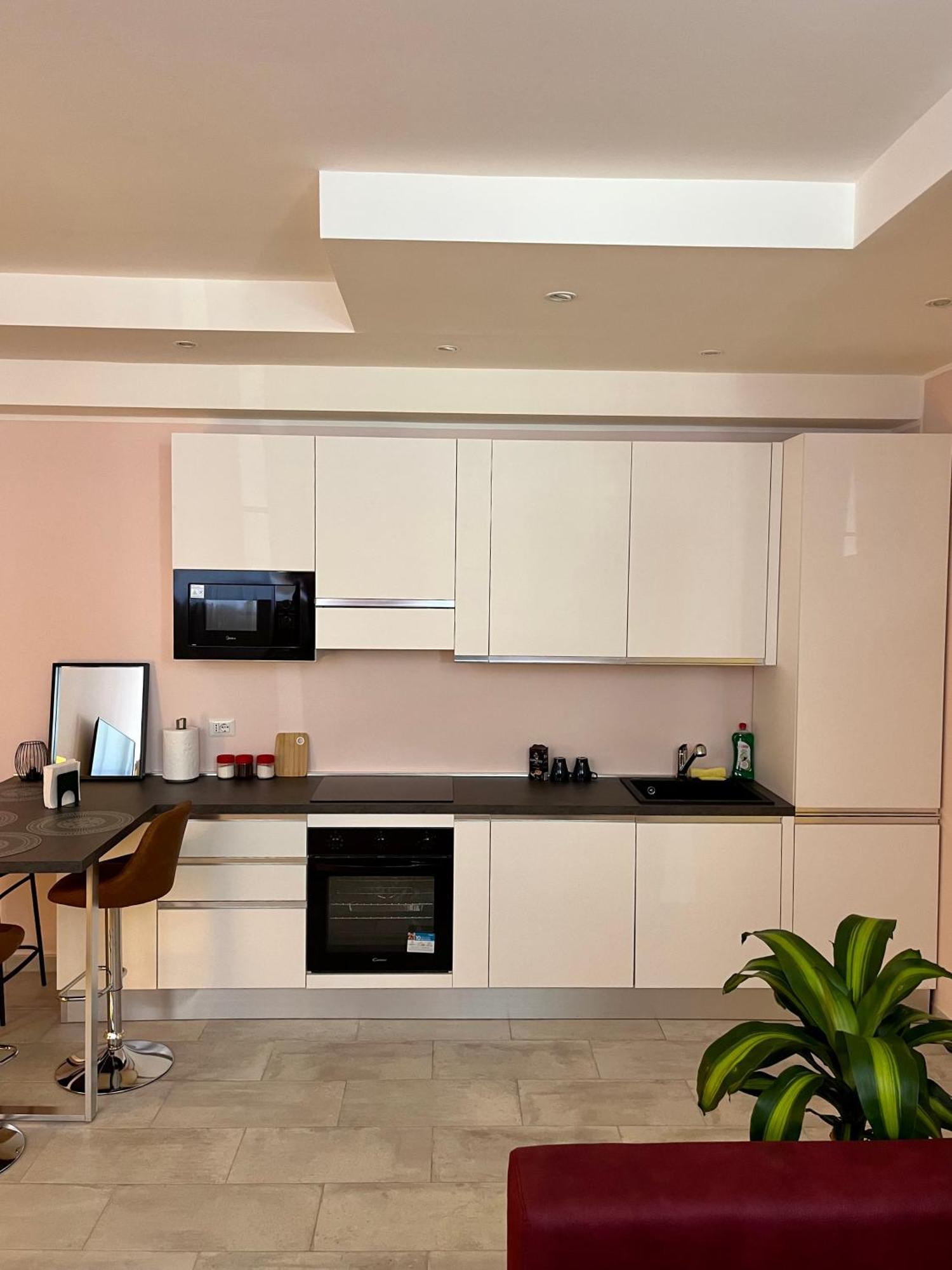Bohemien Chic - A 5 Fermate Dal Duomo Vakantiehuis Milaan