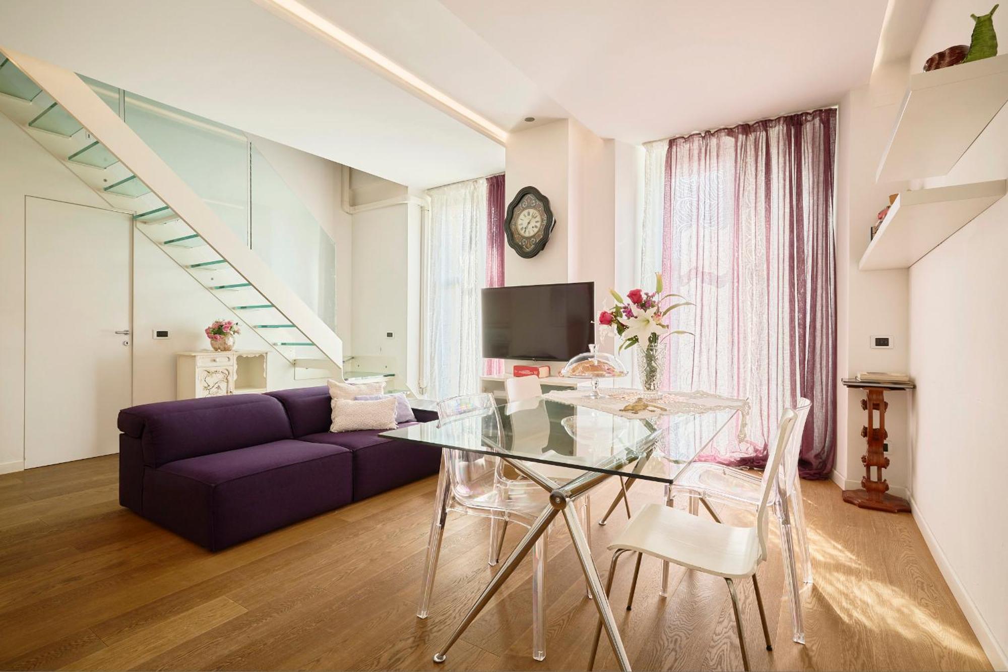Luxy Close Navigli Milaan