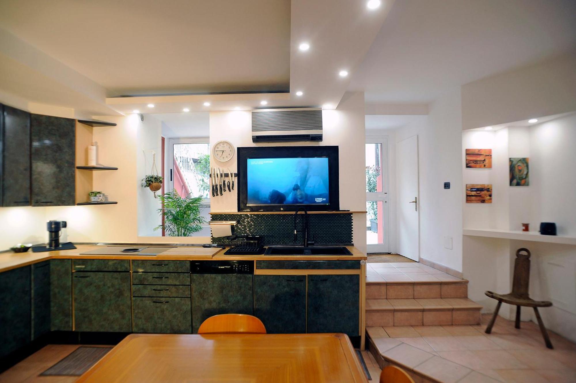 Youhosty - Secret Garden Appartement