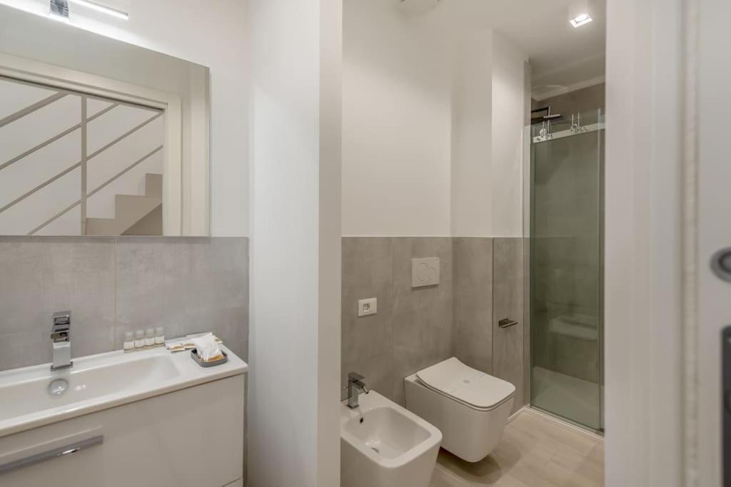 Free Parking - 1 Min Metro To Duomo - Loft Moderno * Milano