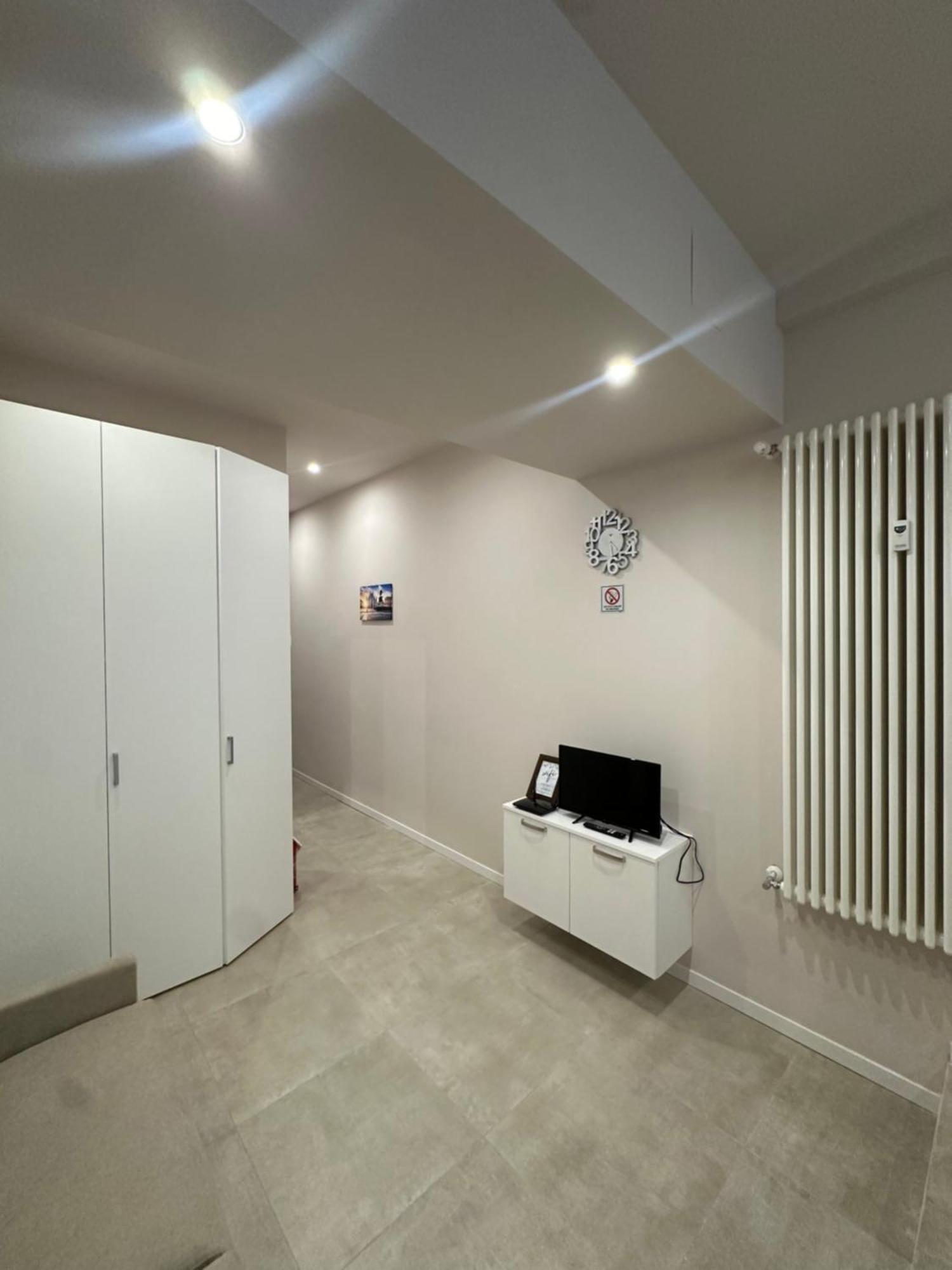 Lejlighed Monolocale Piazza Gambara M1 Milano