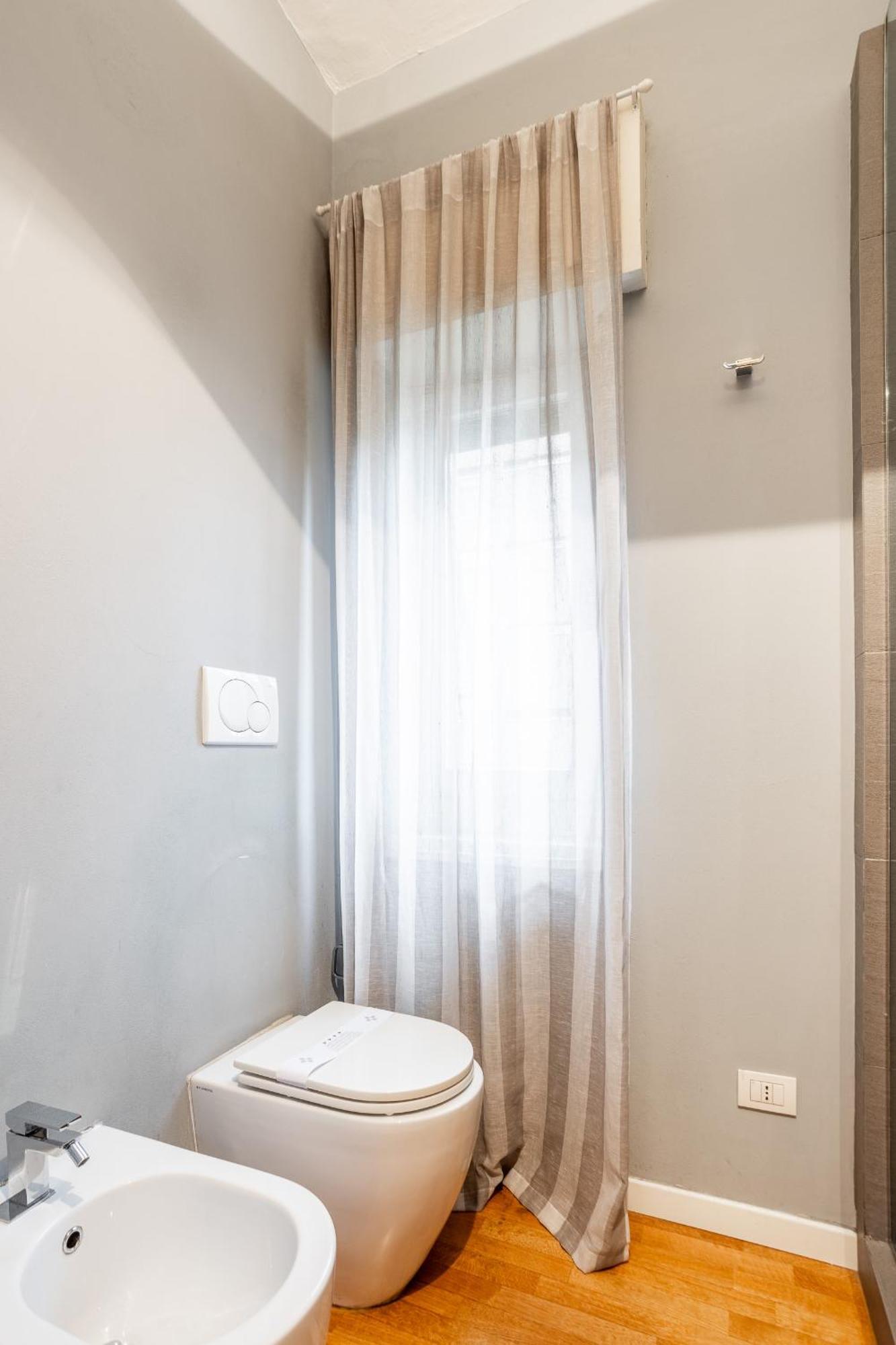Apartment Ospedale Niguarda - Privacy In Con Terrazza