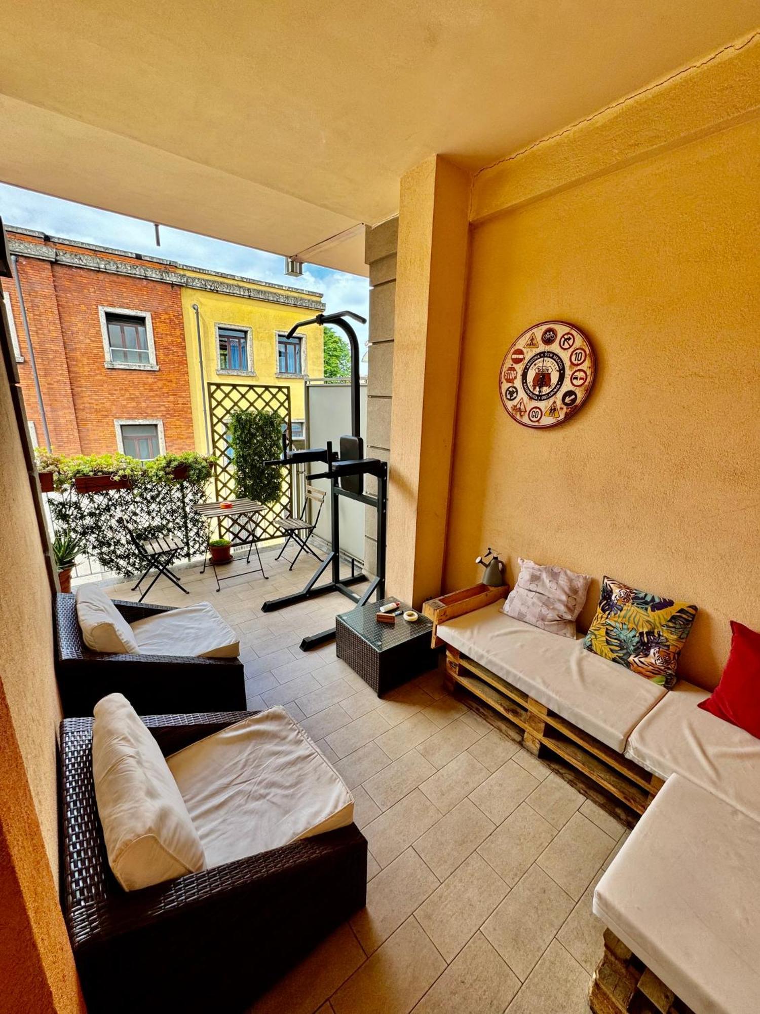 Rooftop Big Terrace Fiera Milano/portello Milano