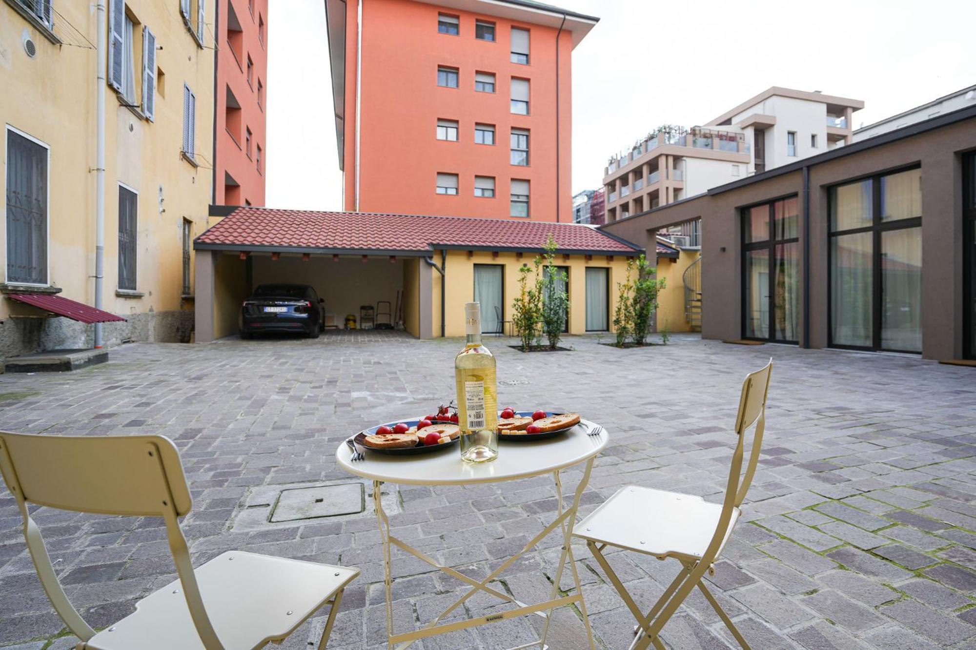Del Re House, Parking Free Feriehus Milano