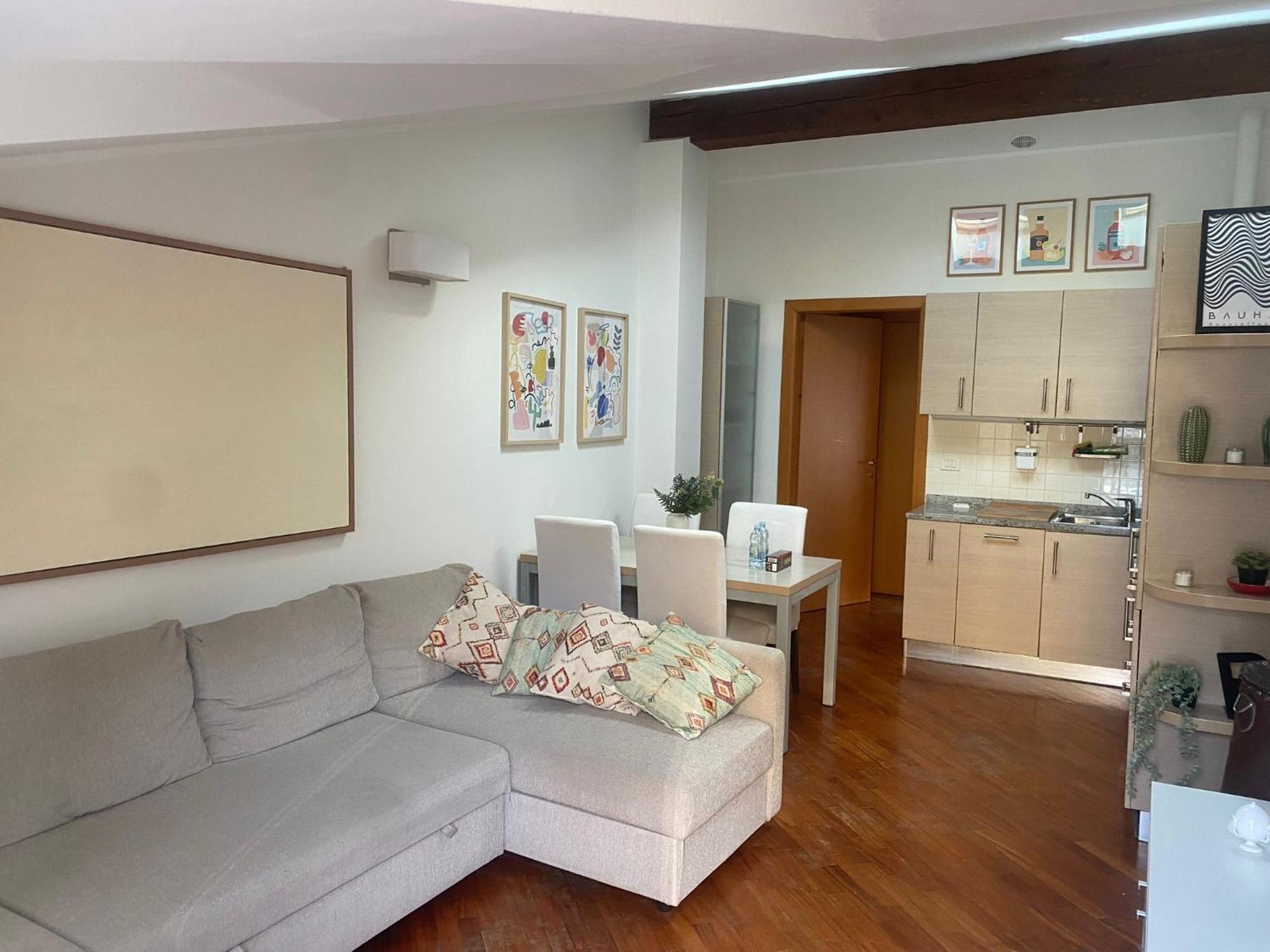 Lejlighed Perla Di Nolo - - Luxury Sleeps 4