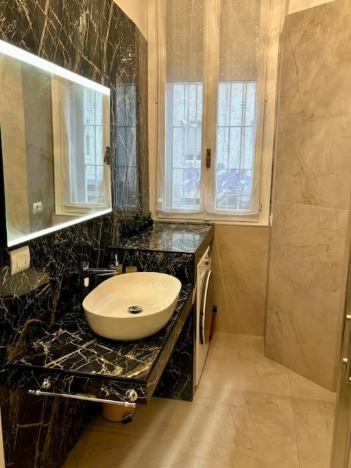 Citylife Brand New Luxury Art Apartment Milan