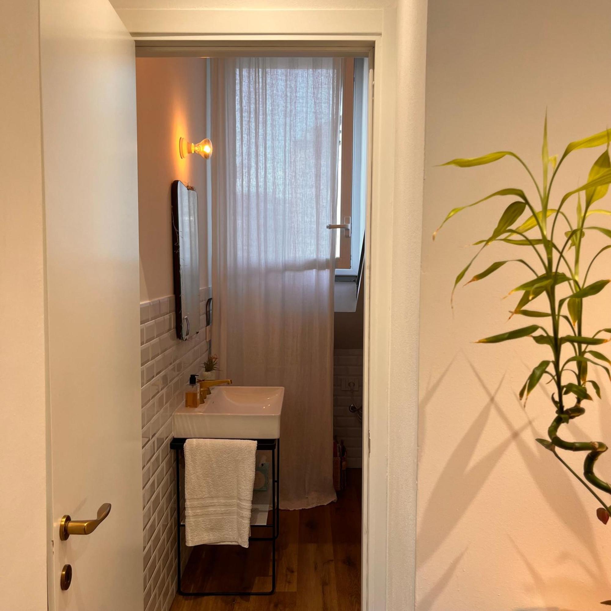 Crocetta 67 - Penthouse Apartment *