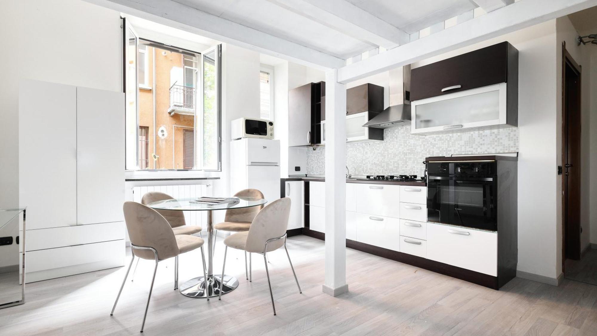 Lejlighed Ideal Rent - Viale Corsica 41
