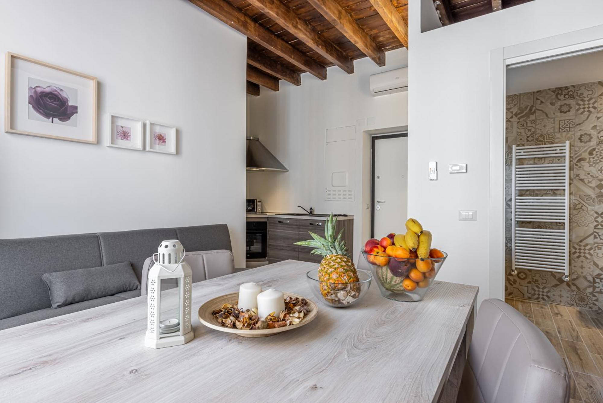 Santa Giulia - 15min Duomo Apartment *