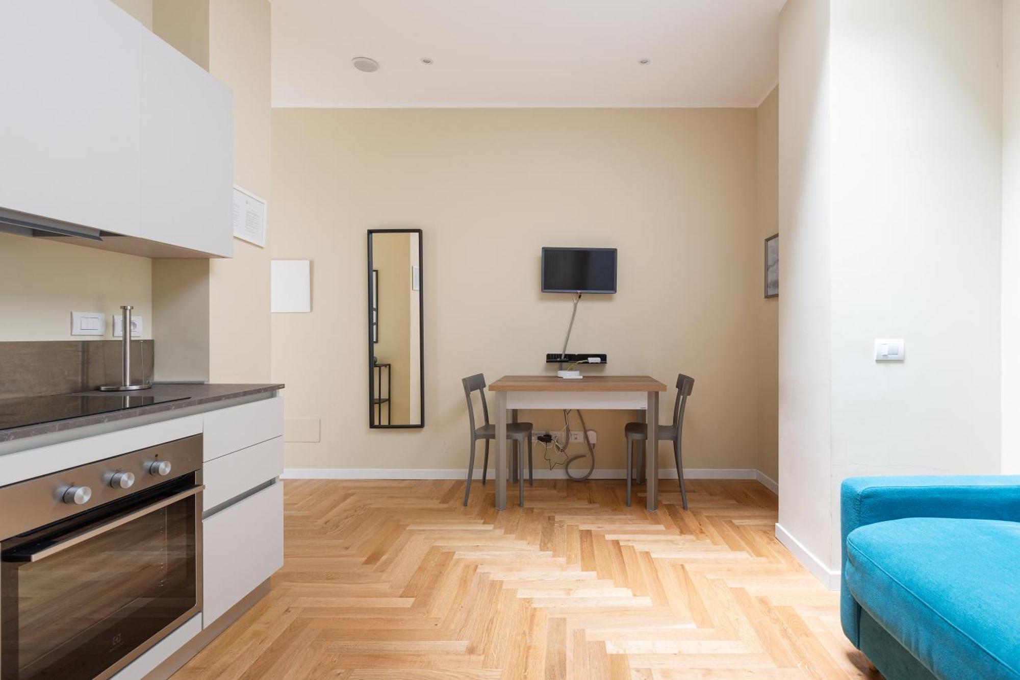 Missori & Bocconi Renovated Leilighet