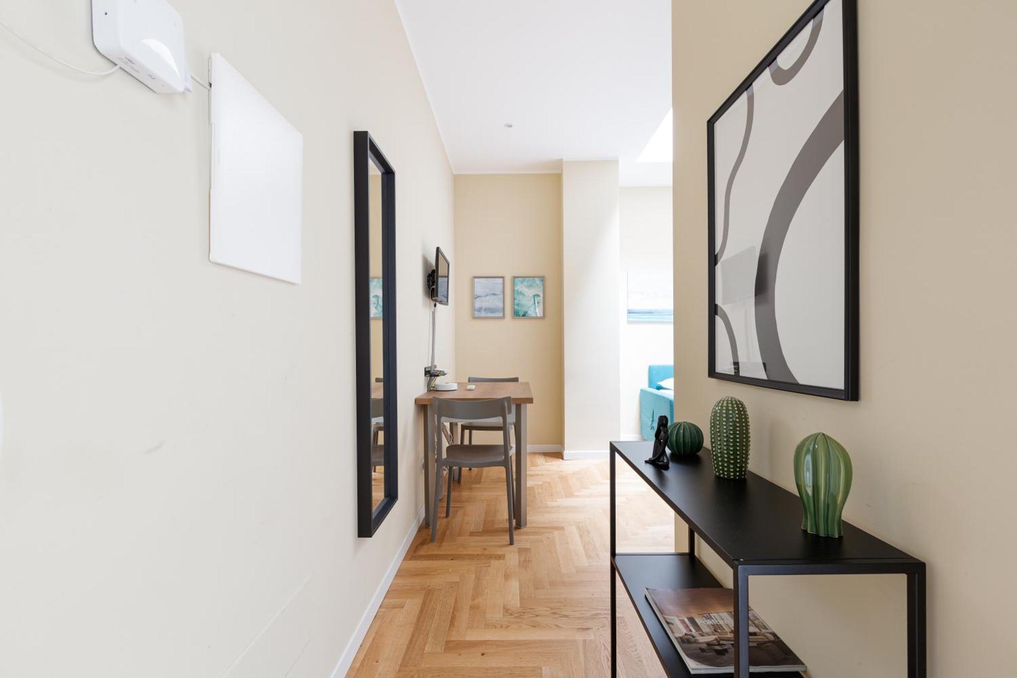 Missori & Bocconi Renovated Leilighet Milano