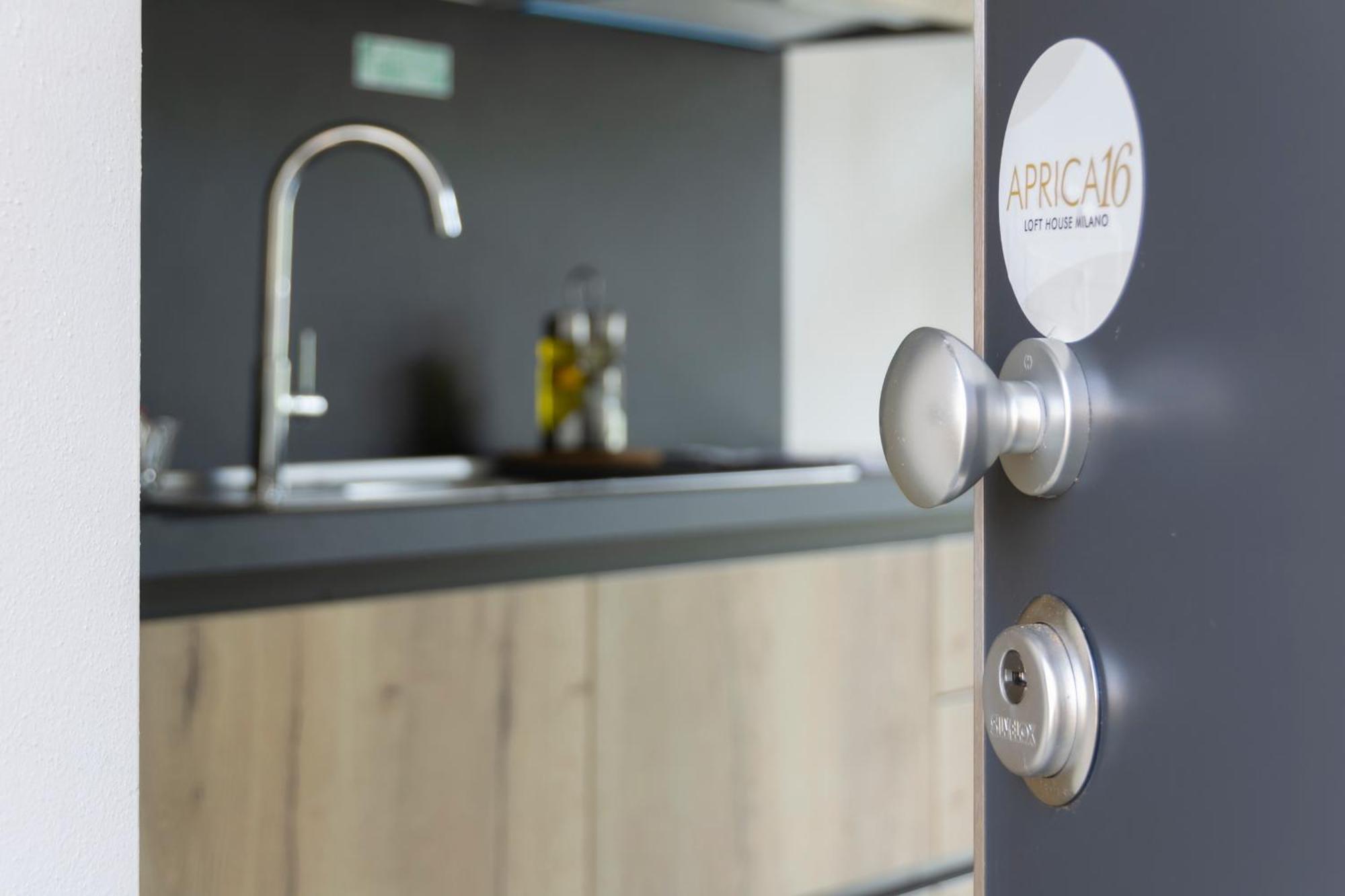 Aprica16 Loft House Milano