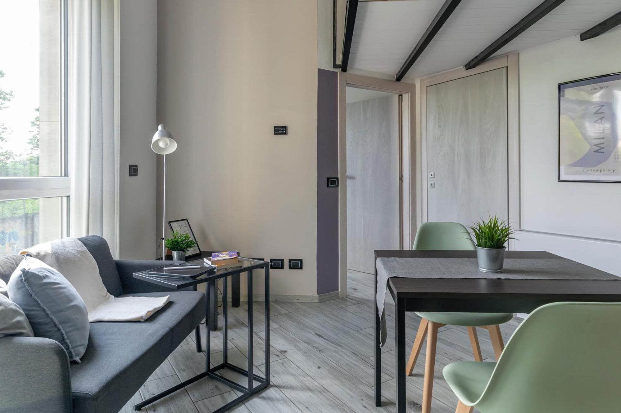 Aprica16 Loft House * Milano