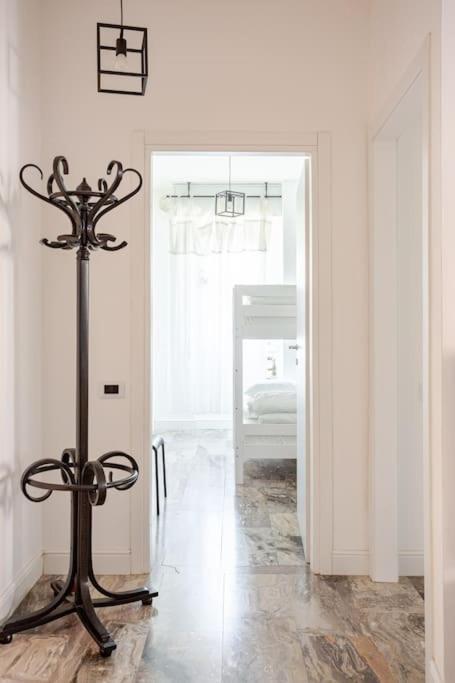 Apartment Bright & Modern 2 Min Metro 20min Niguarda H *