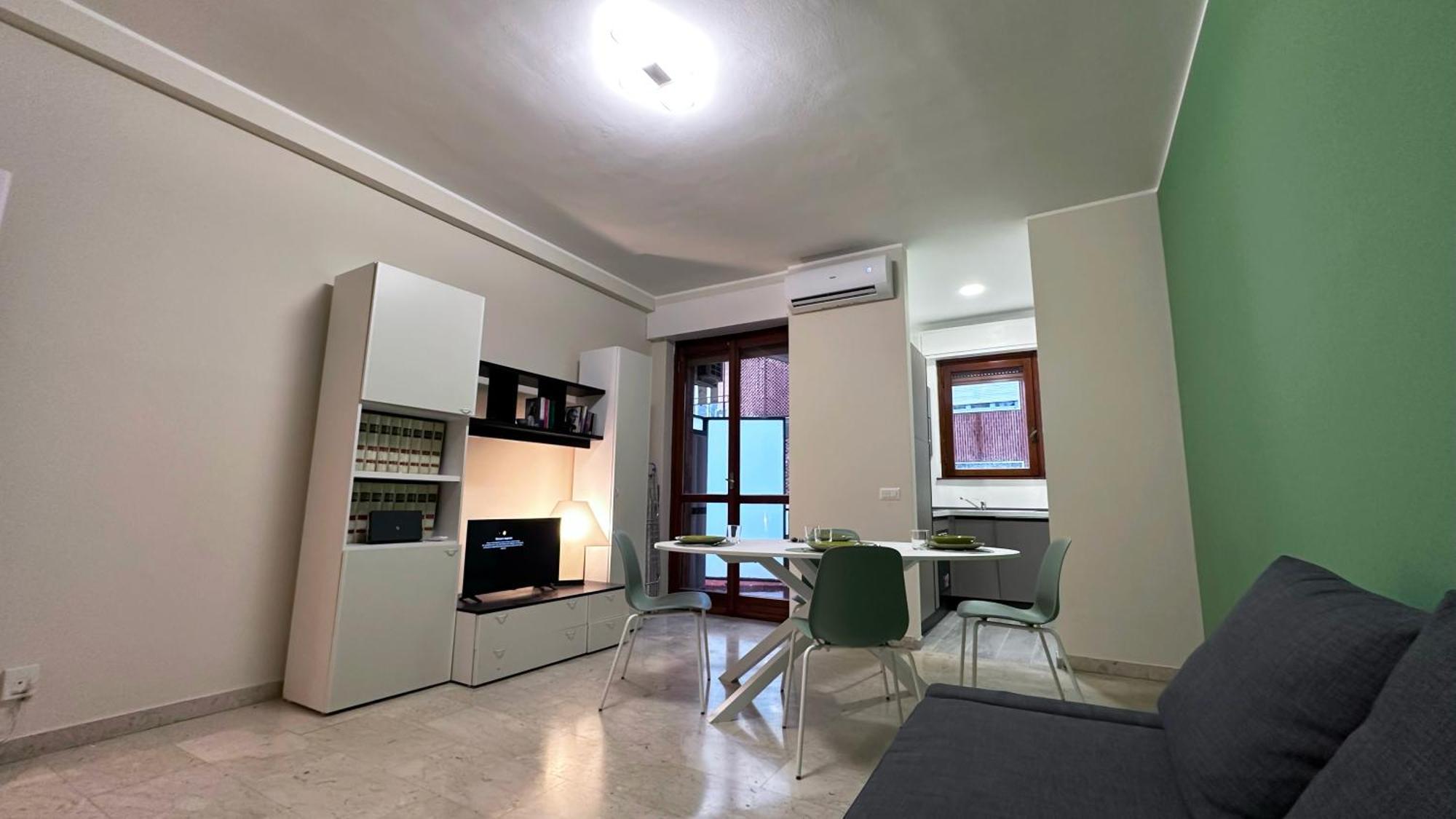 Atene House Lejlighed