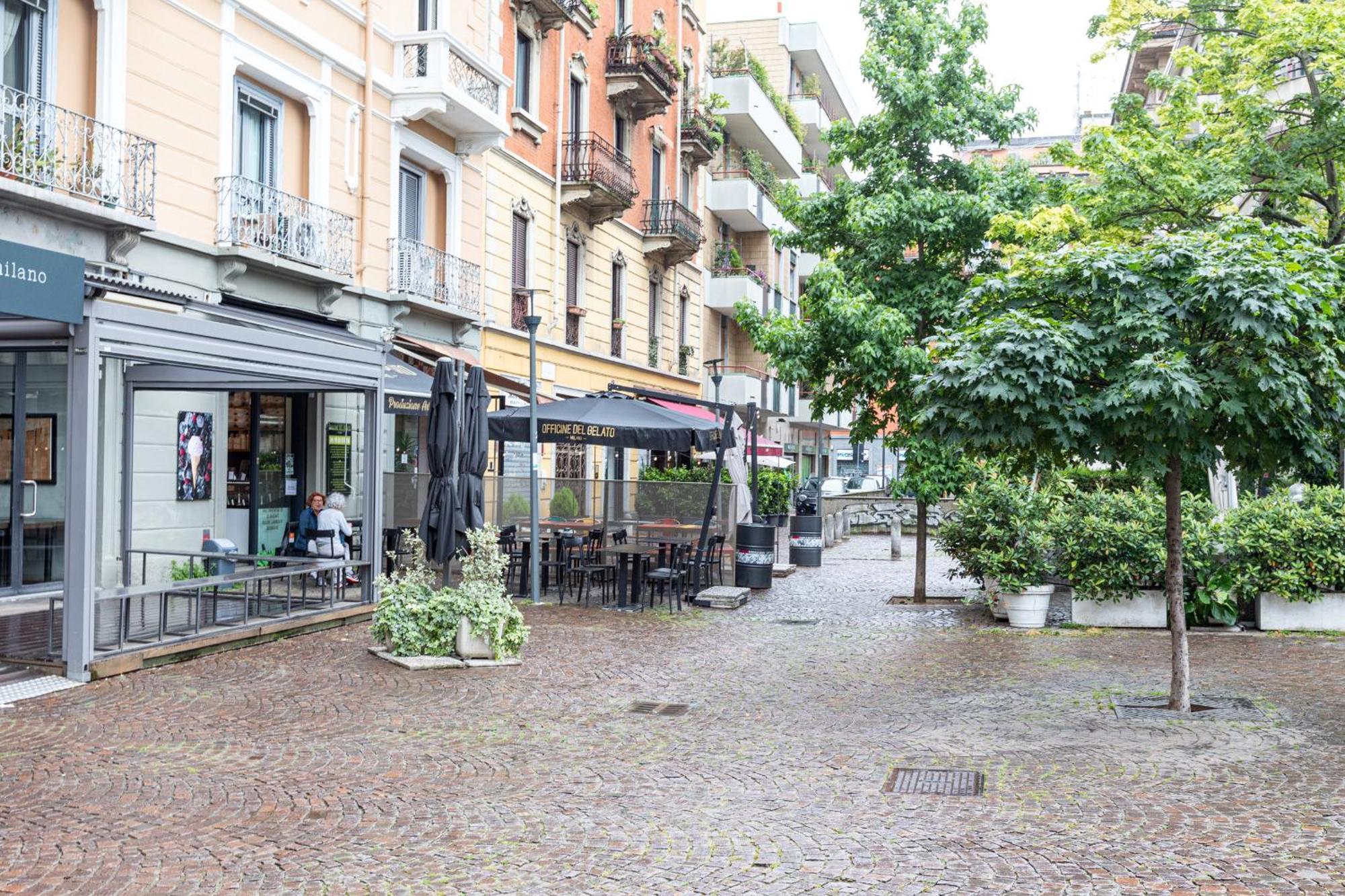 Piazza Gramsci Amazing With Balcony - Collection Apartment *