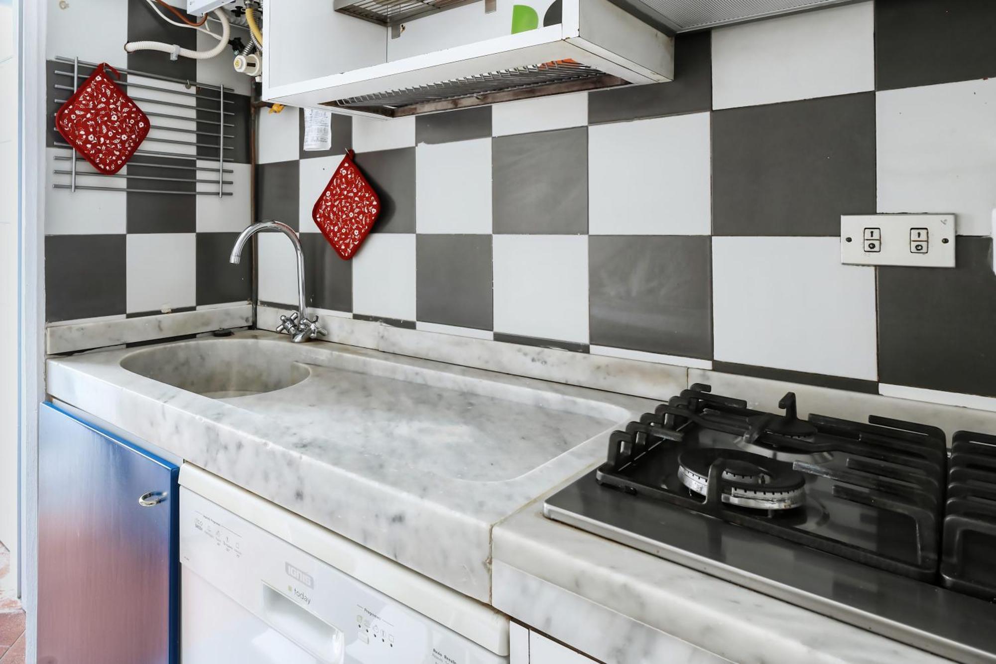 Apartment Farini 6 Milan