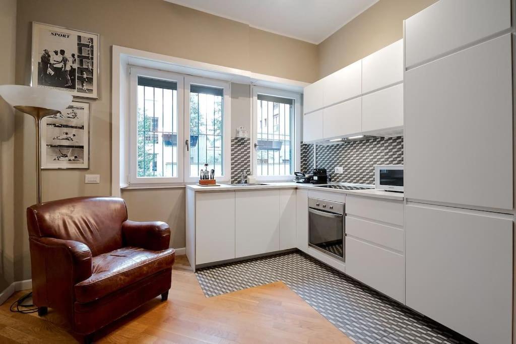 Appartamento Casa Bar In Milano