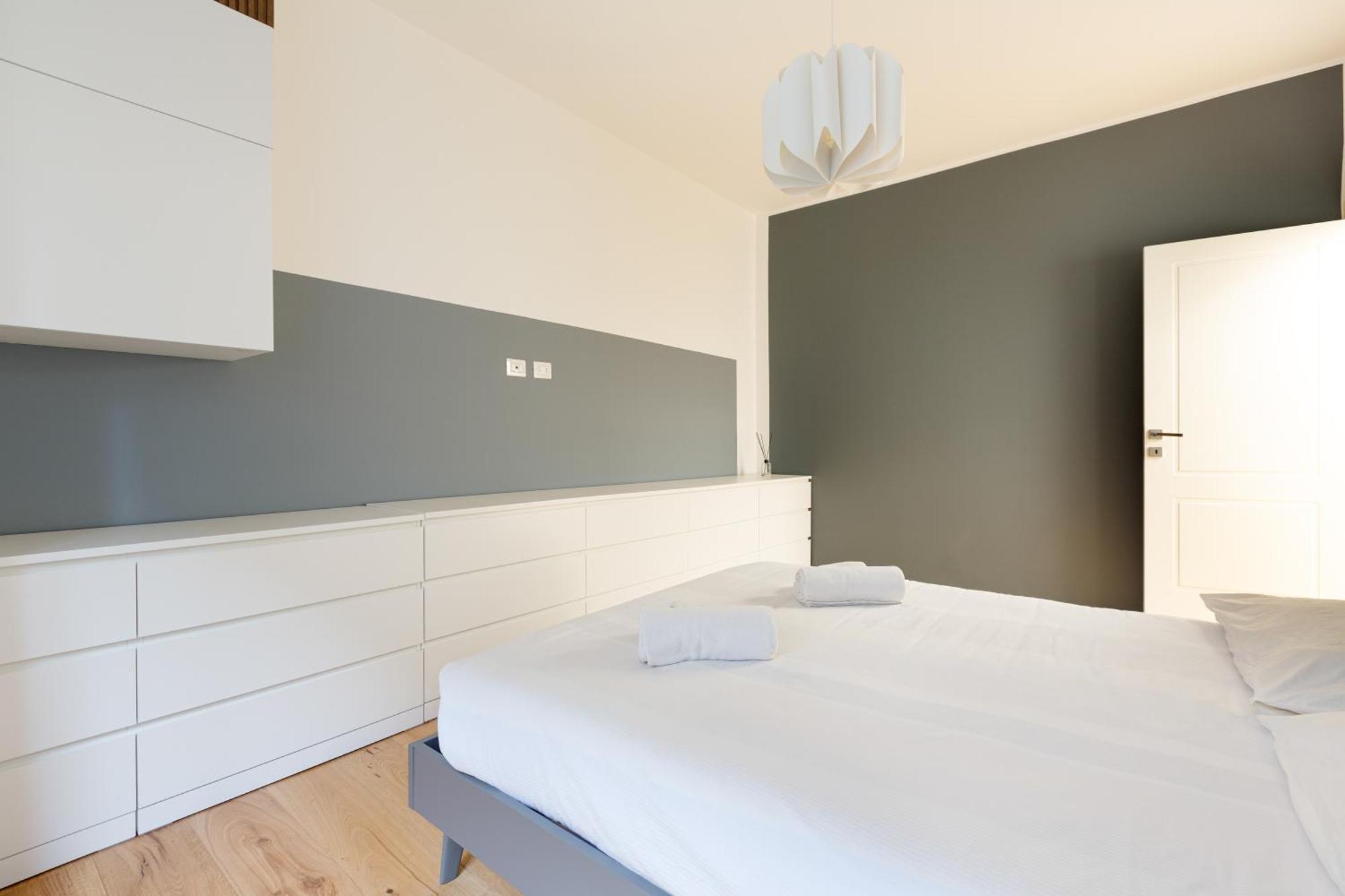 Brand New With Balcony Appartamento *