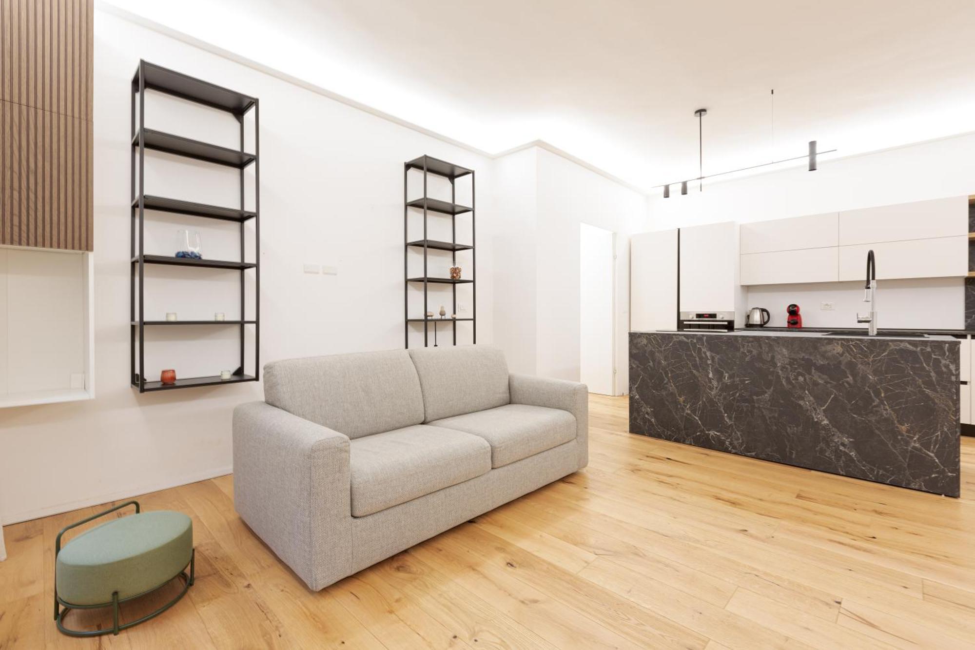 Appartamento Brand New With Balcony