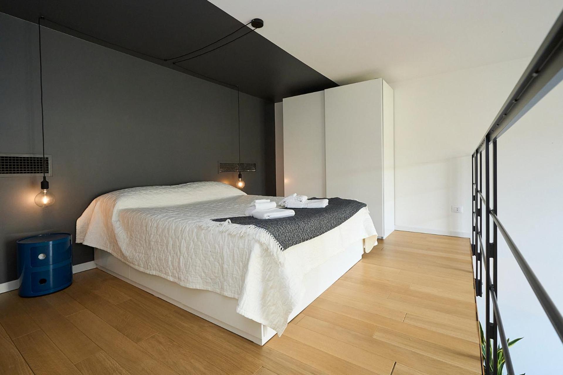Design Luxury Loft - 20 Minutes From Duomo-navigli Milano