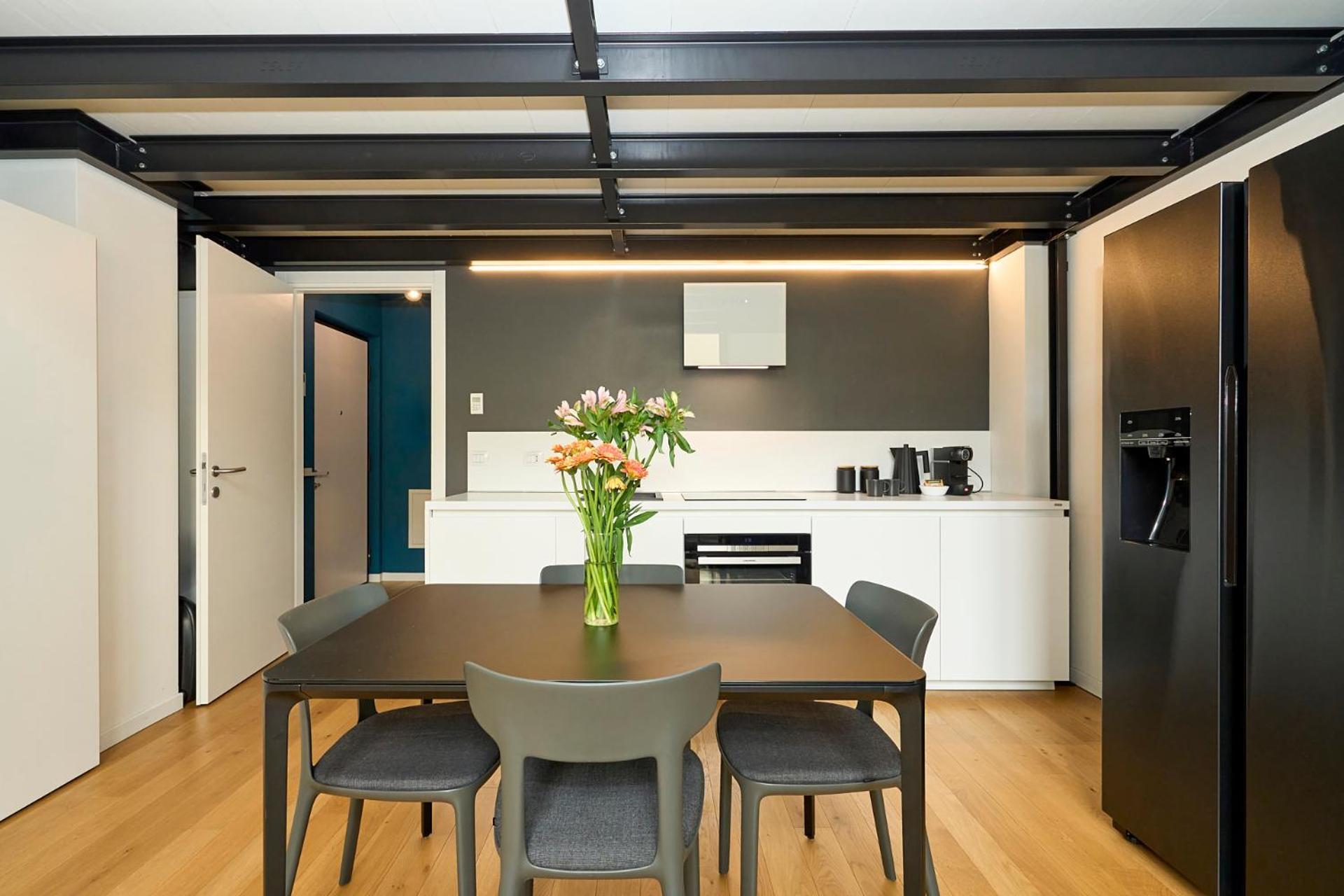 Design Luxury Loft - 20 Minutes From Duomo-navigli *