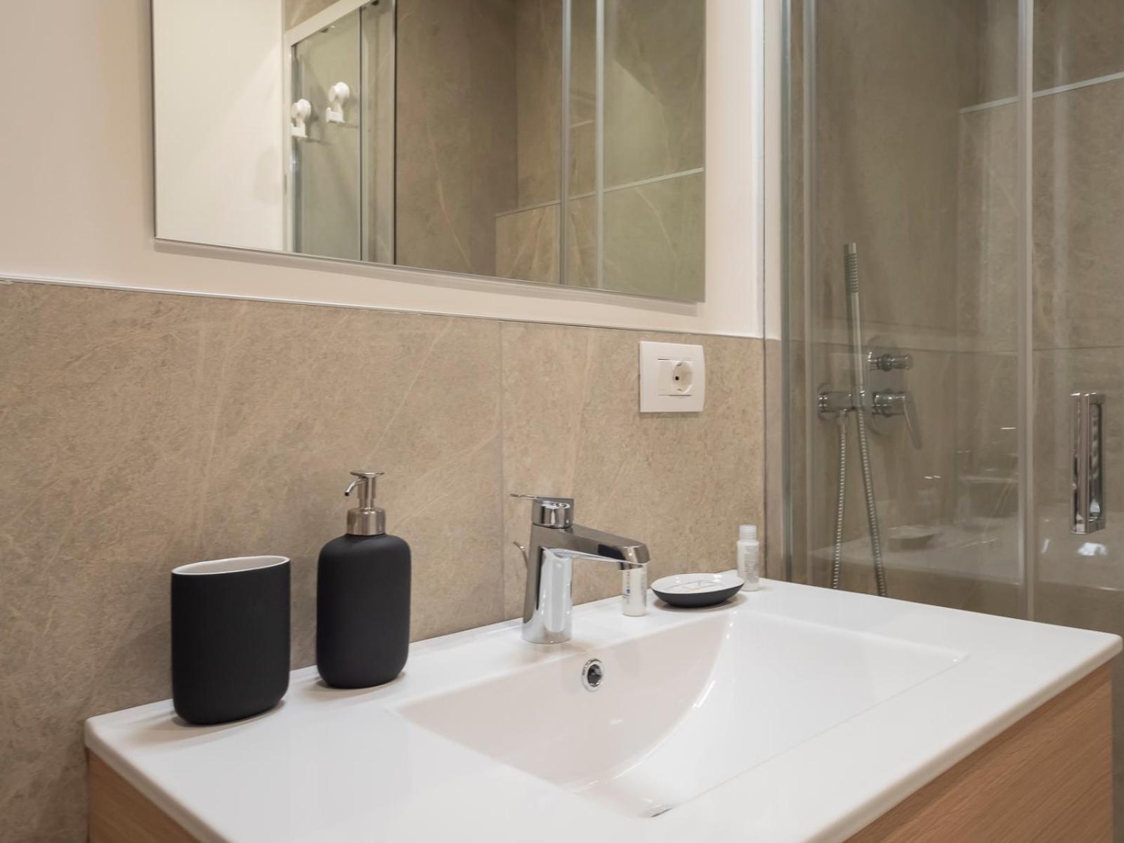 Ihost Cozy Console Marcello Apartment