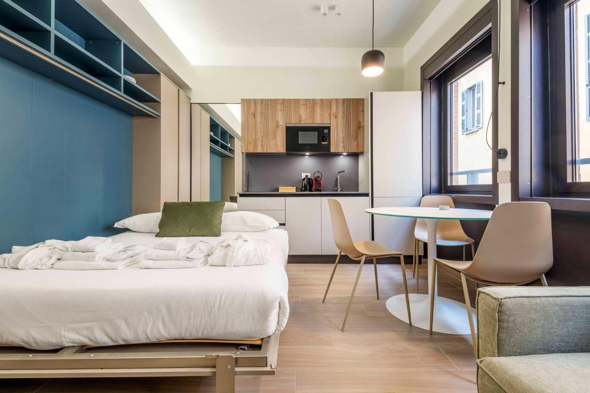 Dhome * Milano